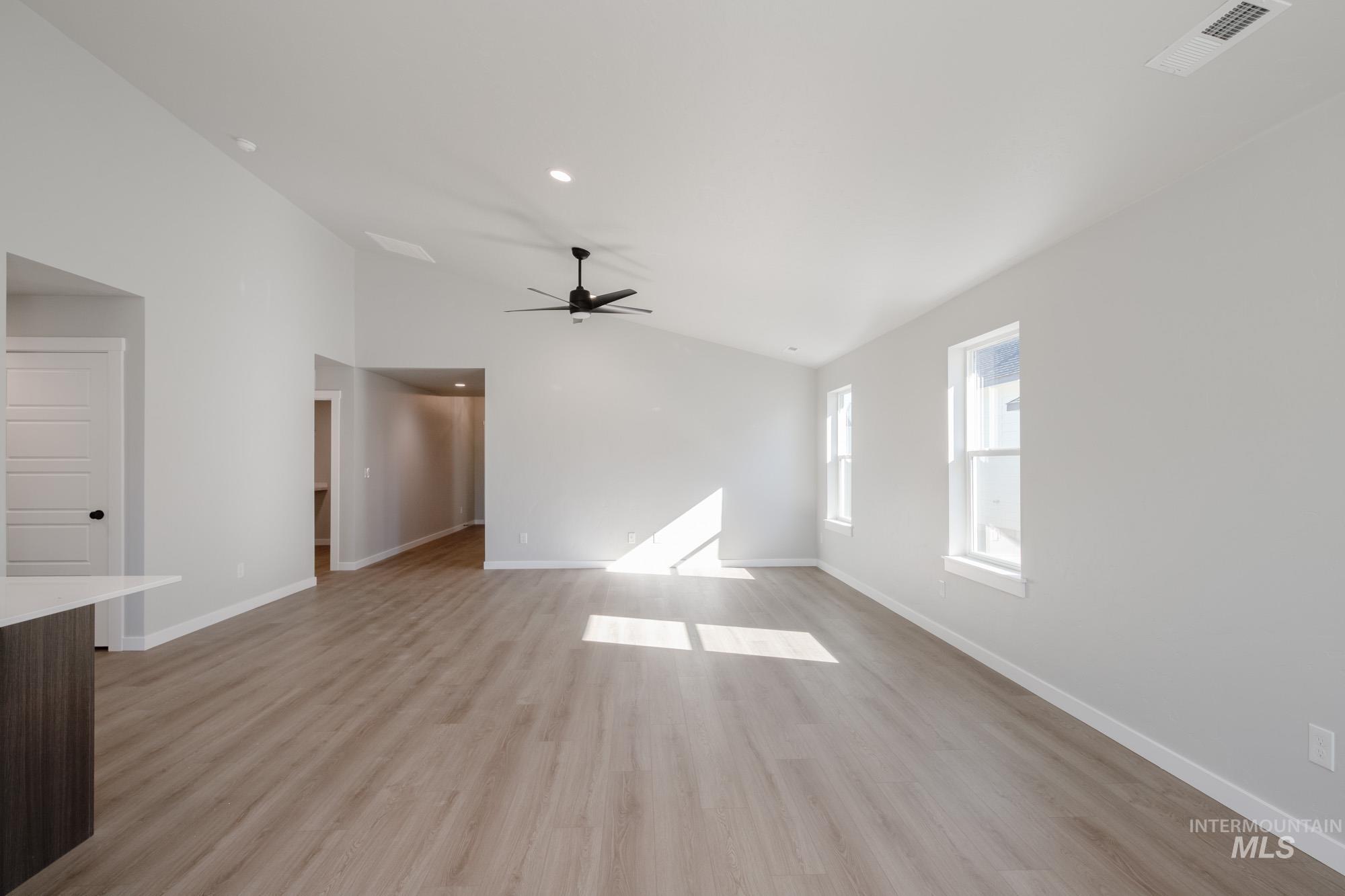 2451 N Silver Wolf Ave, Star, Idaho 83669, 4 Bedrooms, 2 Bathrooms, Residential For Sale, Price $470,990,MLS 98965838