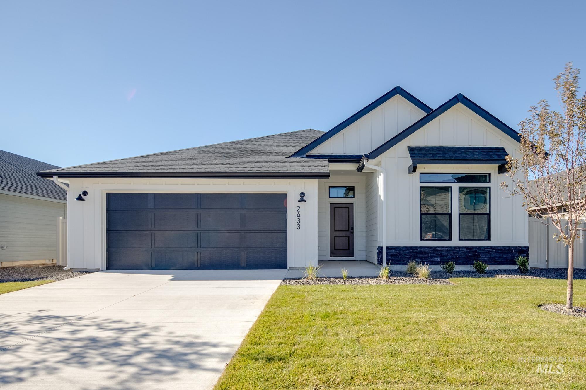 2433 N Silver Wolf Ave, Star, Idaho 83669, 4 Bedrooms, 2 Bathrooms, Residential For Sale, Price $494,990,MLS 98965839