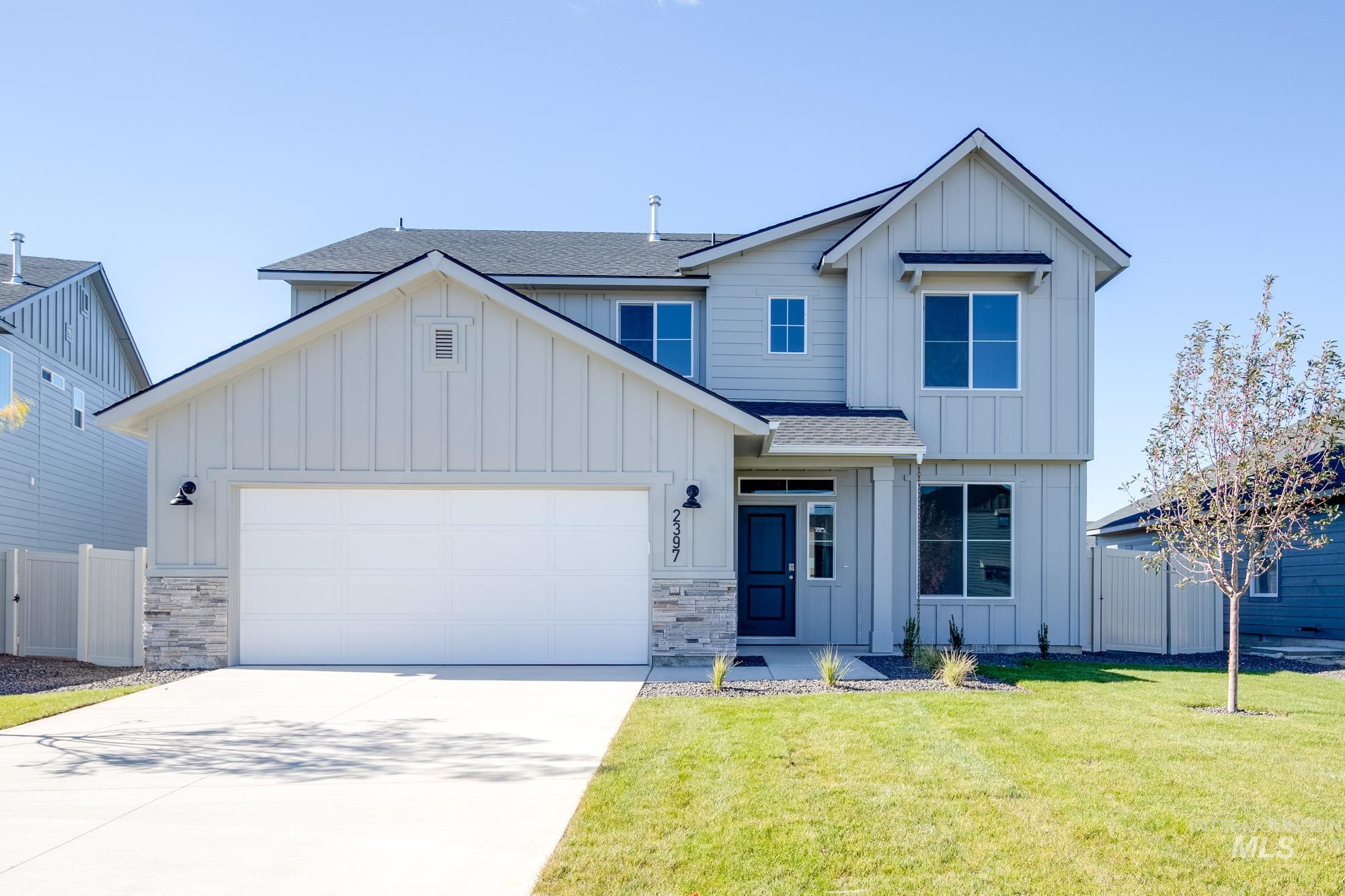 2397 N Silver Wolf Ave, Star, Idaho 83669, 4 Bedrooms, 2.5 Bathrooms, Residential For Sale, Price $554,990,MLS 98965840