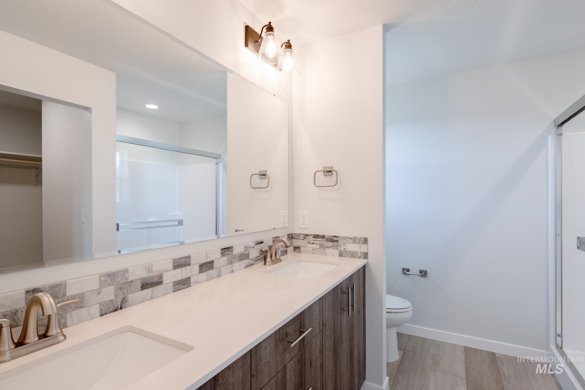 2389 N Silver Wolf Ave, Star, Idaho 83669, 3 Bedrooms, 2.5 Bathrooms, Residential For Sale, Price $458,990,MLS 98965841