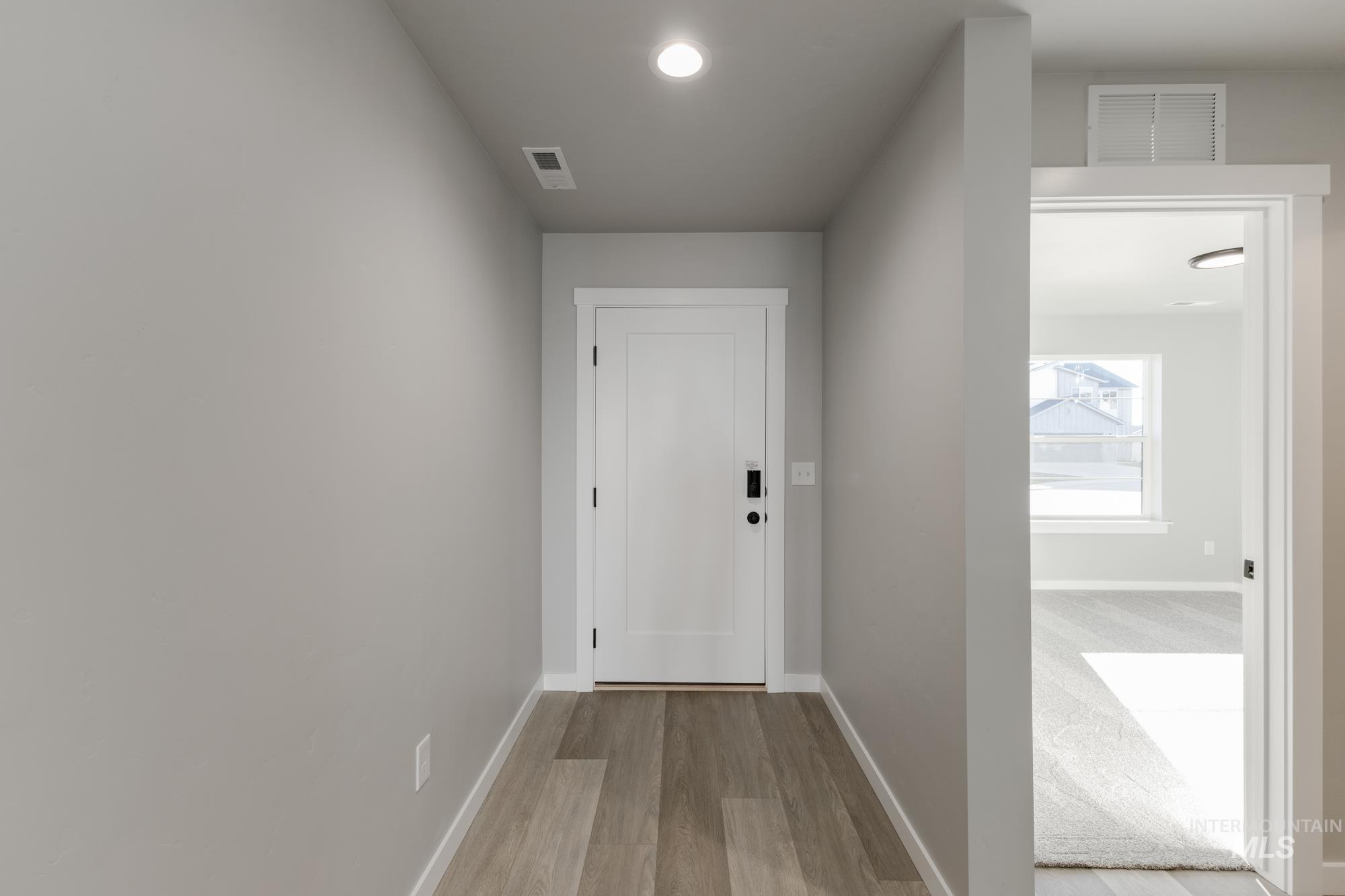 10546 W Teratai St, Star, Idaho 83669, 3 Bedrooms, 2 Bathrooms, Residential For Sale, Price $454,990,MLS 98965843