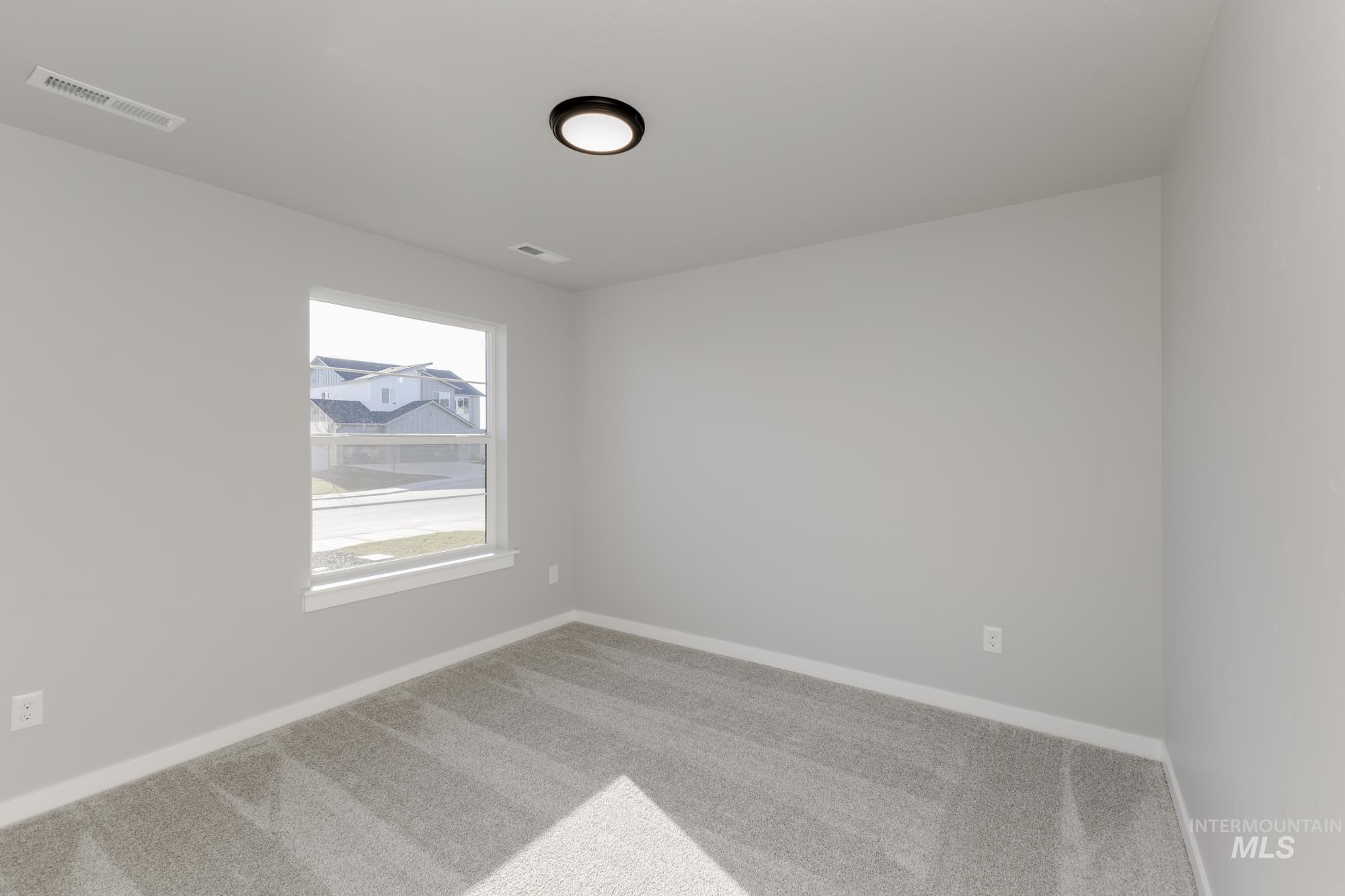 10546 W Teratai St, Star, Idaho 83669, 3 Bedrooms, 2 Bathrooms, Residential For Sale, Price $454,990,MLS 98965843