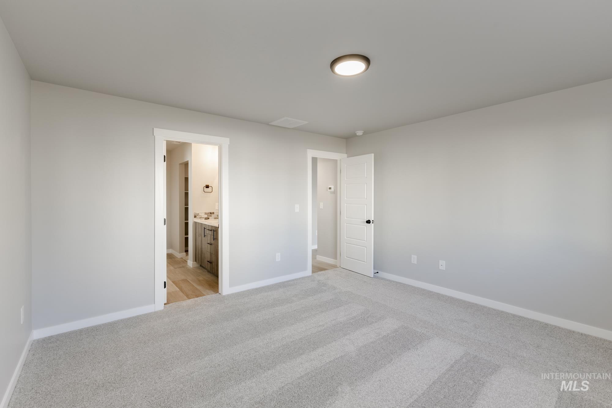 10546 W Teratai St, Star, Idaho 83669, 3 Bedrooms, 2 Bathrooms, Residential For Sale, Price $454,990,MLS 98965843