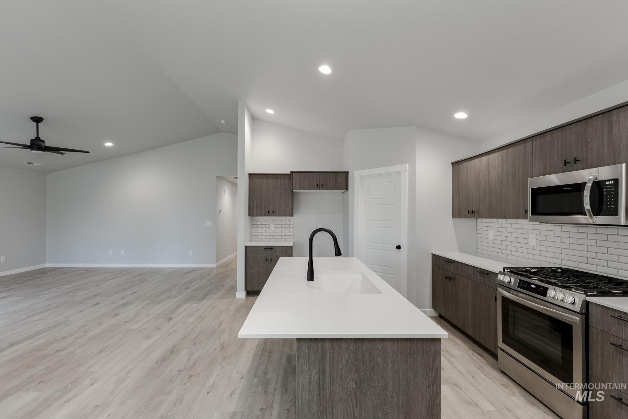 907 N Aleppo Way, Meridian, Idaho 83642, 4 Bedrooms, 2 Bathrooms, Residential For Sale, Price $492,990,MLS 98965844