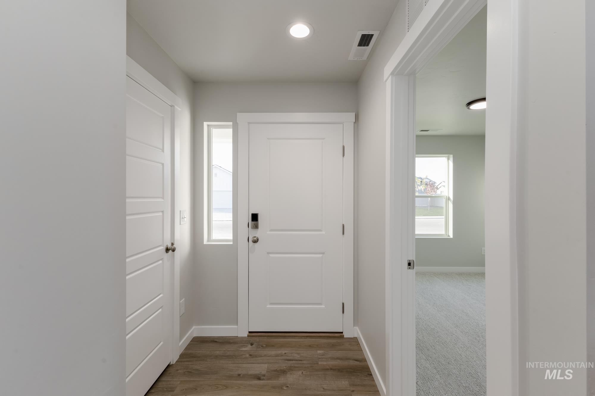 1104 Webb Brook St, Middleton, Idaho 83644, 4 Bedrooms, 2.5 Bathrooms, Residential For Sale, Price $474,990,MLS 98965848