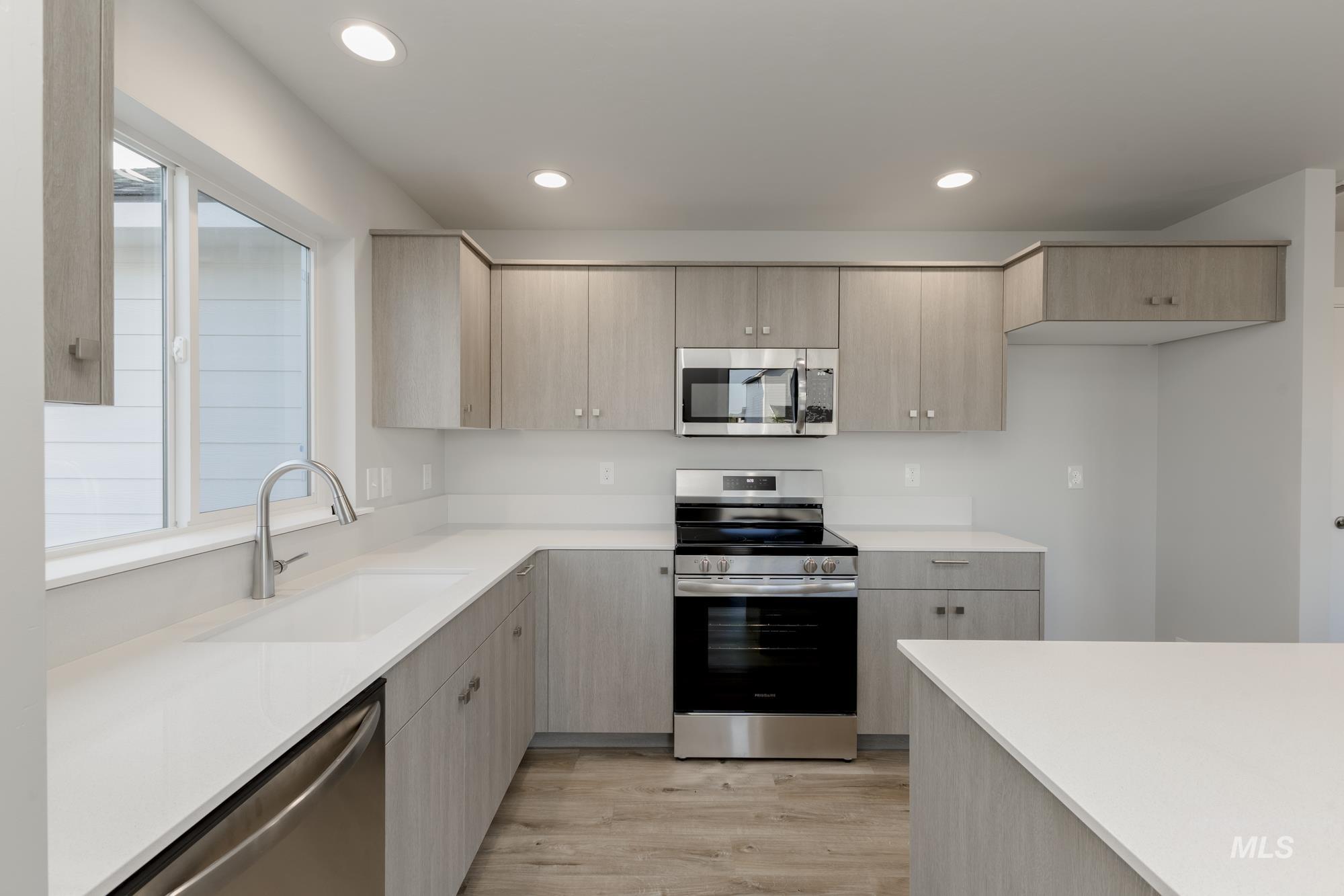 1104 Webb Brook St, Middleton, Idaho 83644, 4 Bedrooms, 2.5 Bathrooms, Residential For Sale, Price $474,990,MLS 98965848