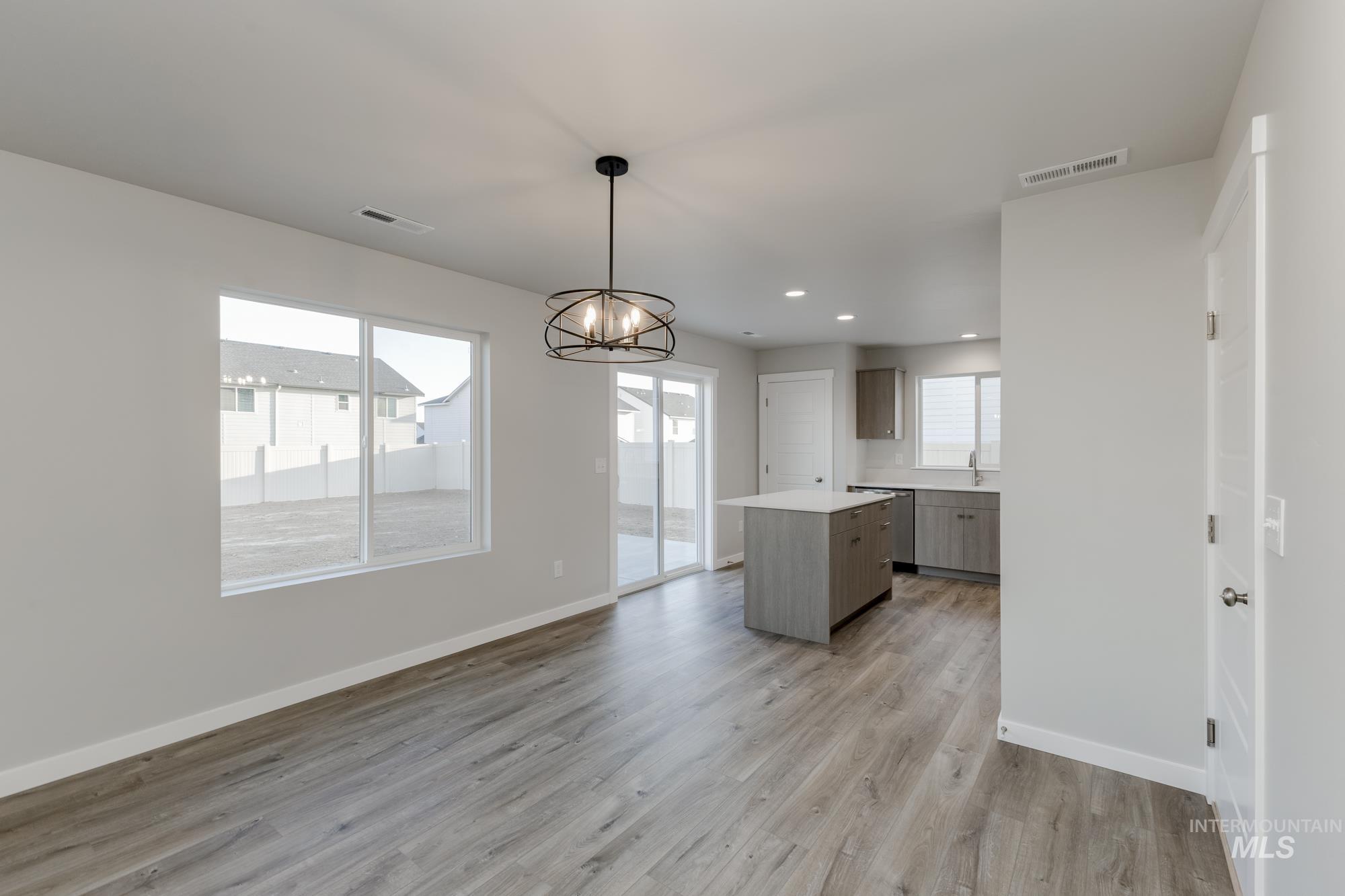 1104 Webb Brook St, Middleton, Idaho 83644, 4 Bedrooms, 2.5 Bathrooms, Residential For Sale, Price $474,990,MLS 98965848