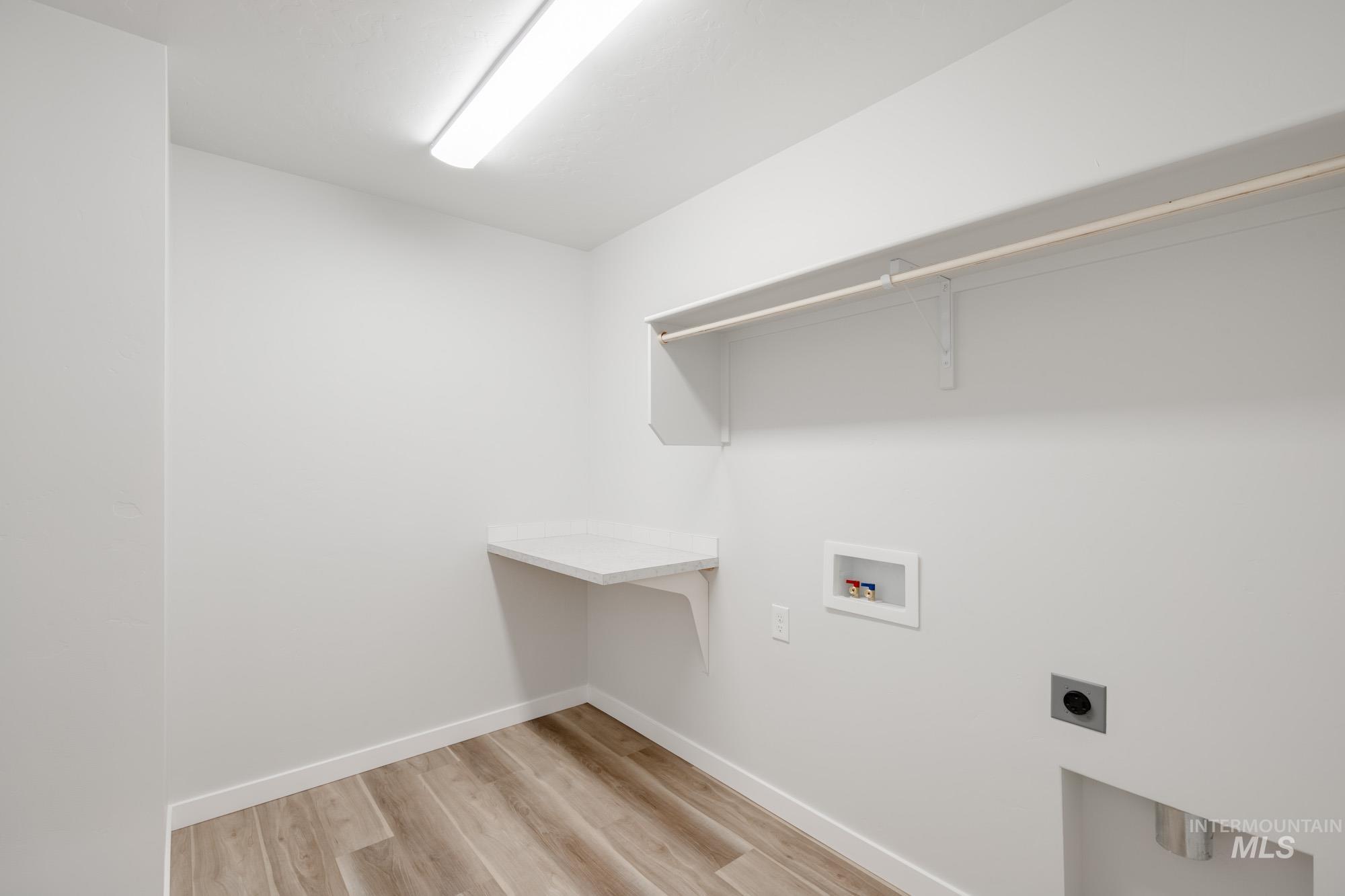 9051 W Camellia St, Nampa, Idaho 83687, 4 Bedrooms, 2 Bathrooms, Residential For Sale, Price $434,990,MLS 98965852