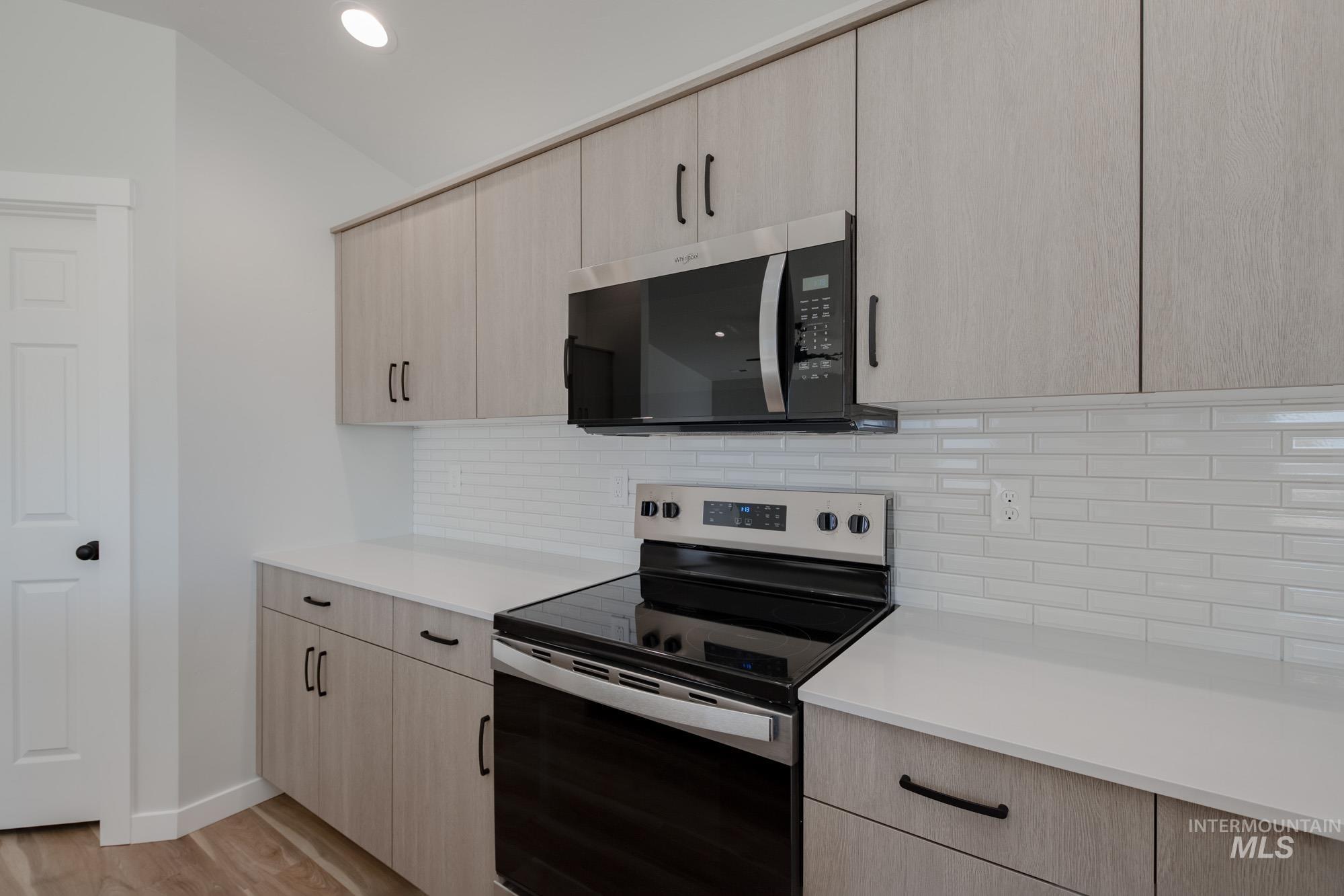 9051 W Camellia St, Nampa, Idaho 83687, 4 Bedrooms, 2 Bathrooms, Residential For Sale, Price $434,990,MLS 98965852