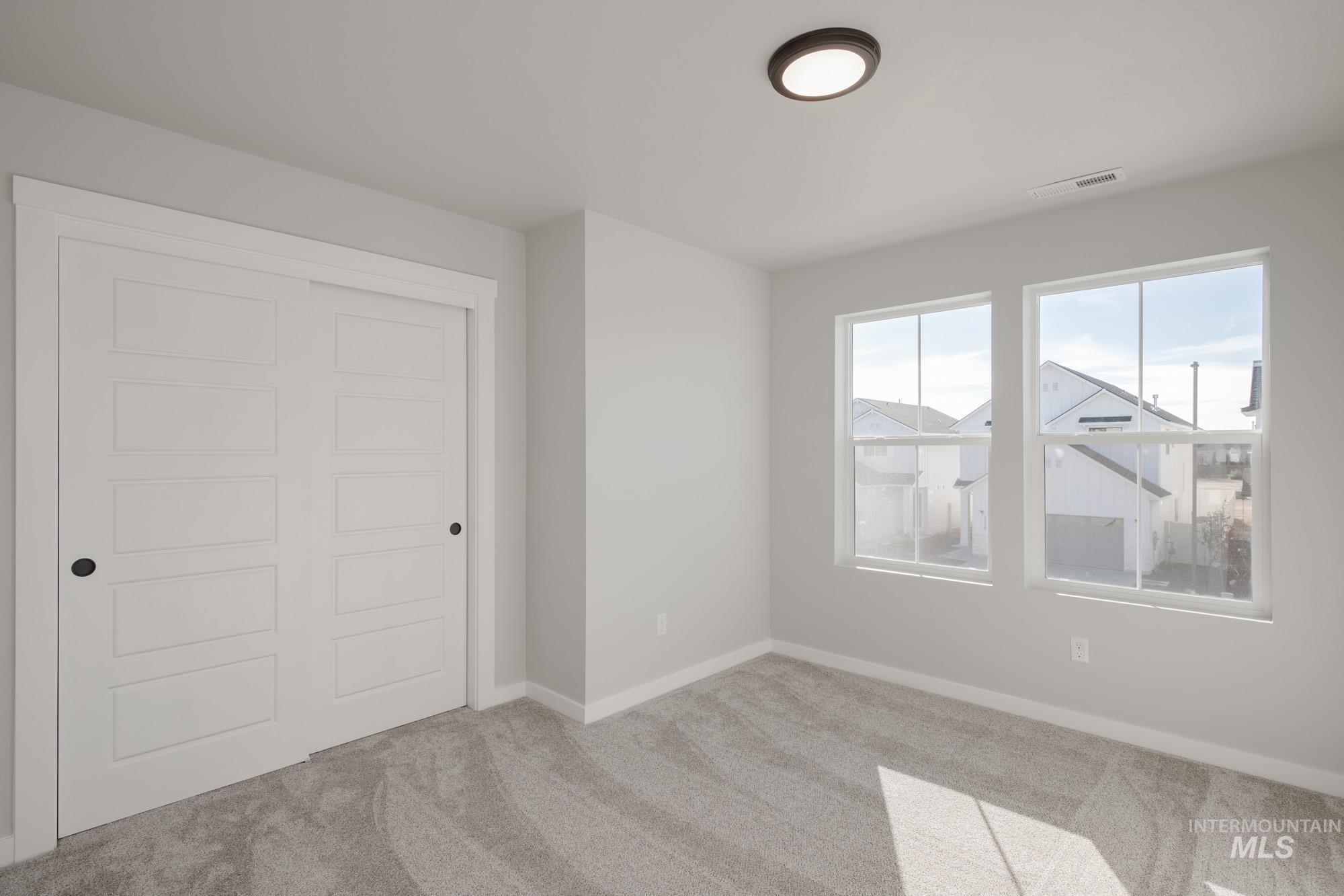 4212 E Hillsong St, Meridian, Idaho 83642, 3 Bedrooms, 2.5 Bathrooms, Residential For Sale, Price $454,990,MLS 98965855