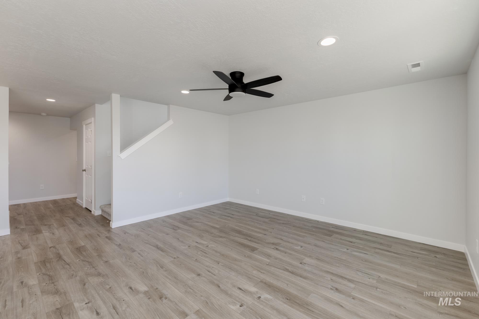 2873 E Boulder Basin Dr, Kuna, Idaho 83634, 3 Bedrooms, 2.5 Bathrooms, Residential For Sale, Price $469,990,MLS 98965856