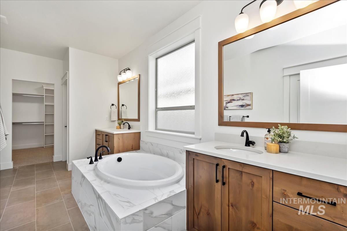 10970 W Cruden Bay Ln, Kuna, Idaho 83634, 4 Bedrooms, 3 Bathrooms, Residential For Sale, Price $749,900,MLS 98965858