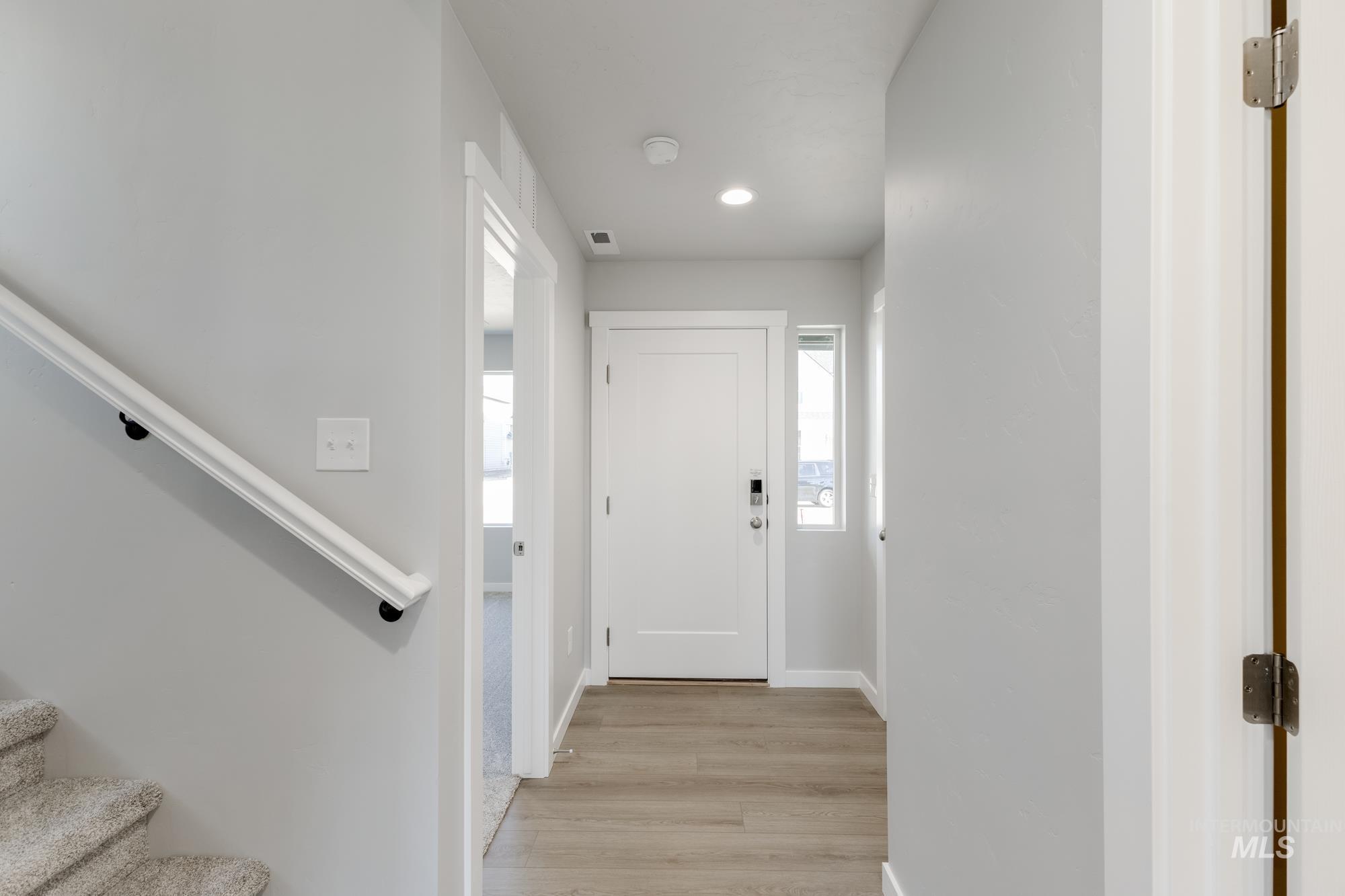 2917 E Boulder Basin Dr, Kuna, Idaho 83634, 4 Bedrooms, 2.5 Bathrooms, Residential For Sale, Price $464,990,MLS 98965859