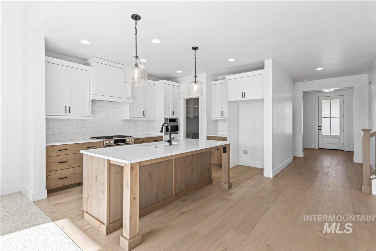 1485 E Andes Dr, Kuna, Idaho 83634, 4 Bedrooms, 2.5 Bathrooms, Residential For Sale, Price $674,900,MLS 98965860