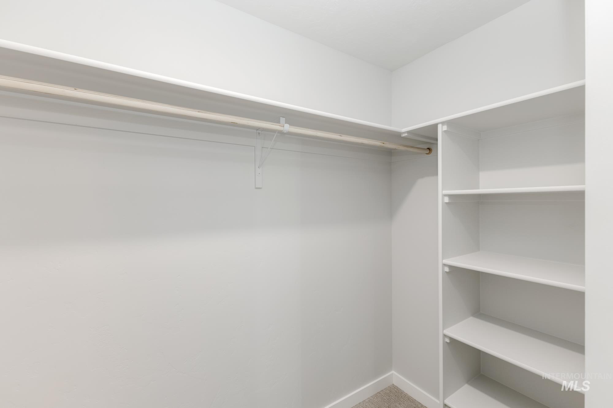 352 N Cranesbill Ave, Kuna, Idaho 83634, 3 Bedrooms, 2 Bathrooms, Residential For Sale, Price $390,990,MLS 98965861