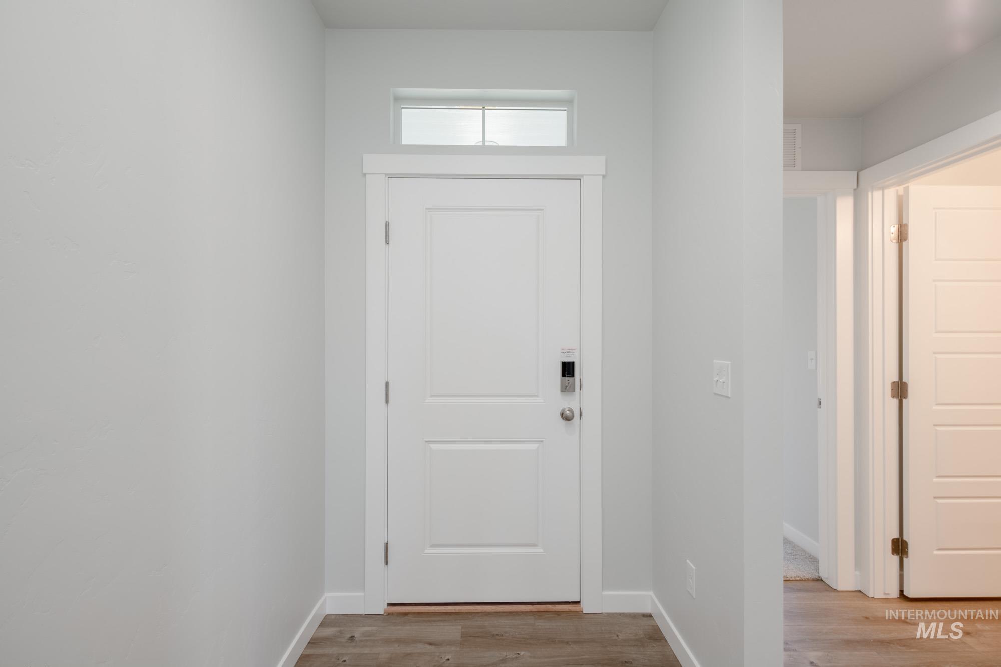 6982 S Old Farm Ave, Meridian, Idaho 83642, 4 Bedrooms, 2 Bathrooms, Residential For Sale, Price $445,990,MLS 98965863