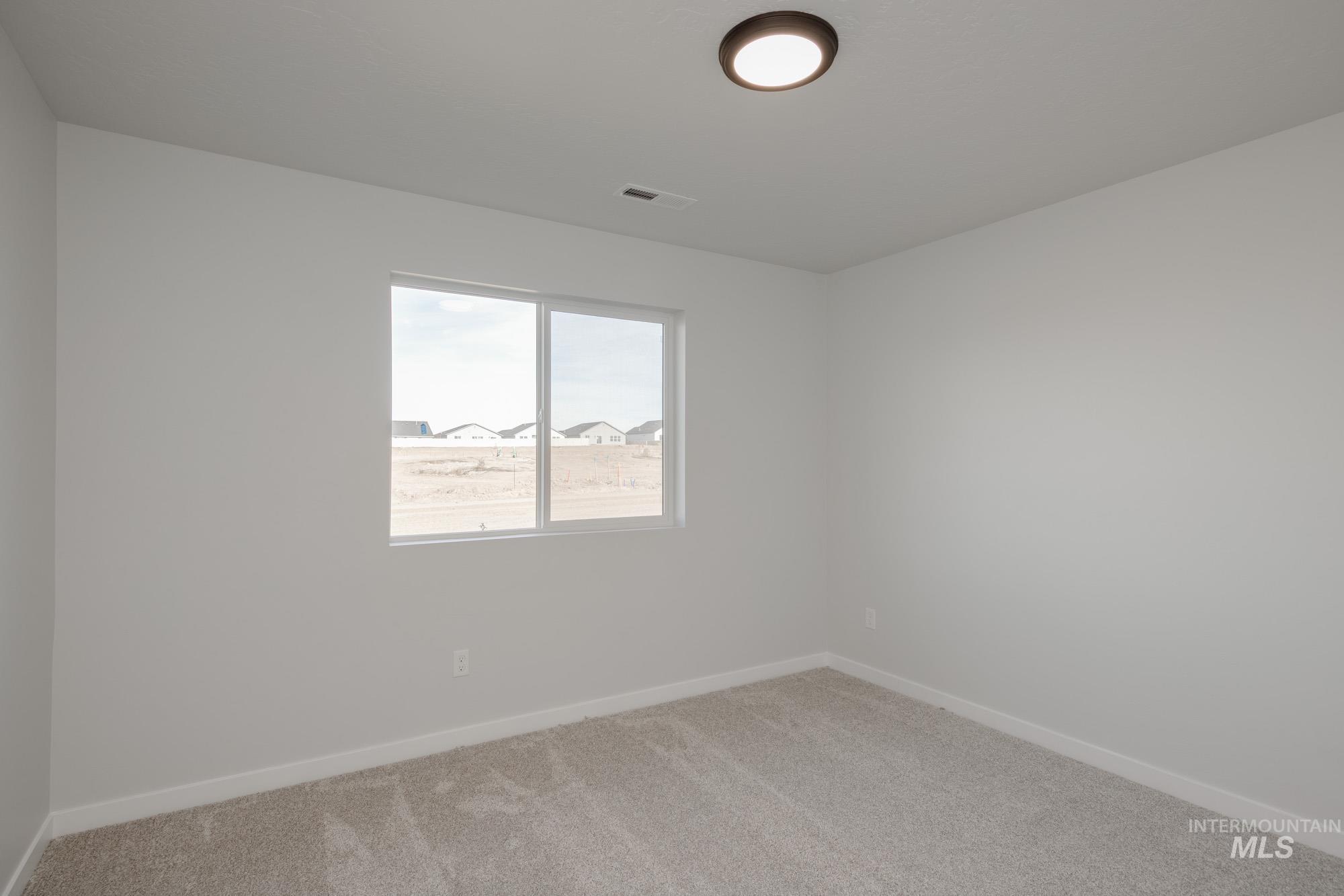 6982 S Old Farm Ave, Meridian, Idaho 83642, 4 Bedrooms, 2 Bathrooms, Residential For Sale, Price $445,990,MLS 98965863