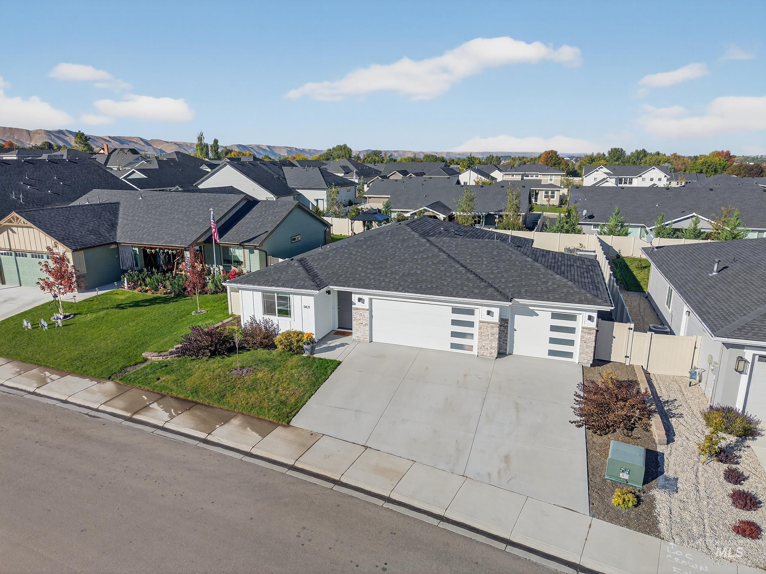1471 Panama Ave, Emmett, Idaho 83617, 3 Bedrooms, 2 Bathrooms, Residential For Sale, Price $429,000,MLS 98965876