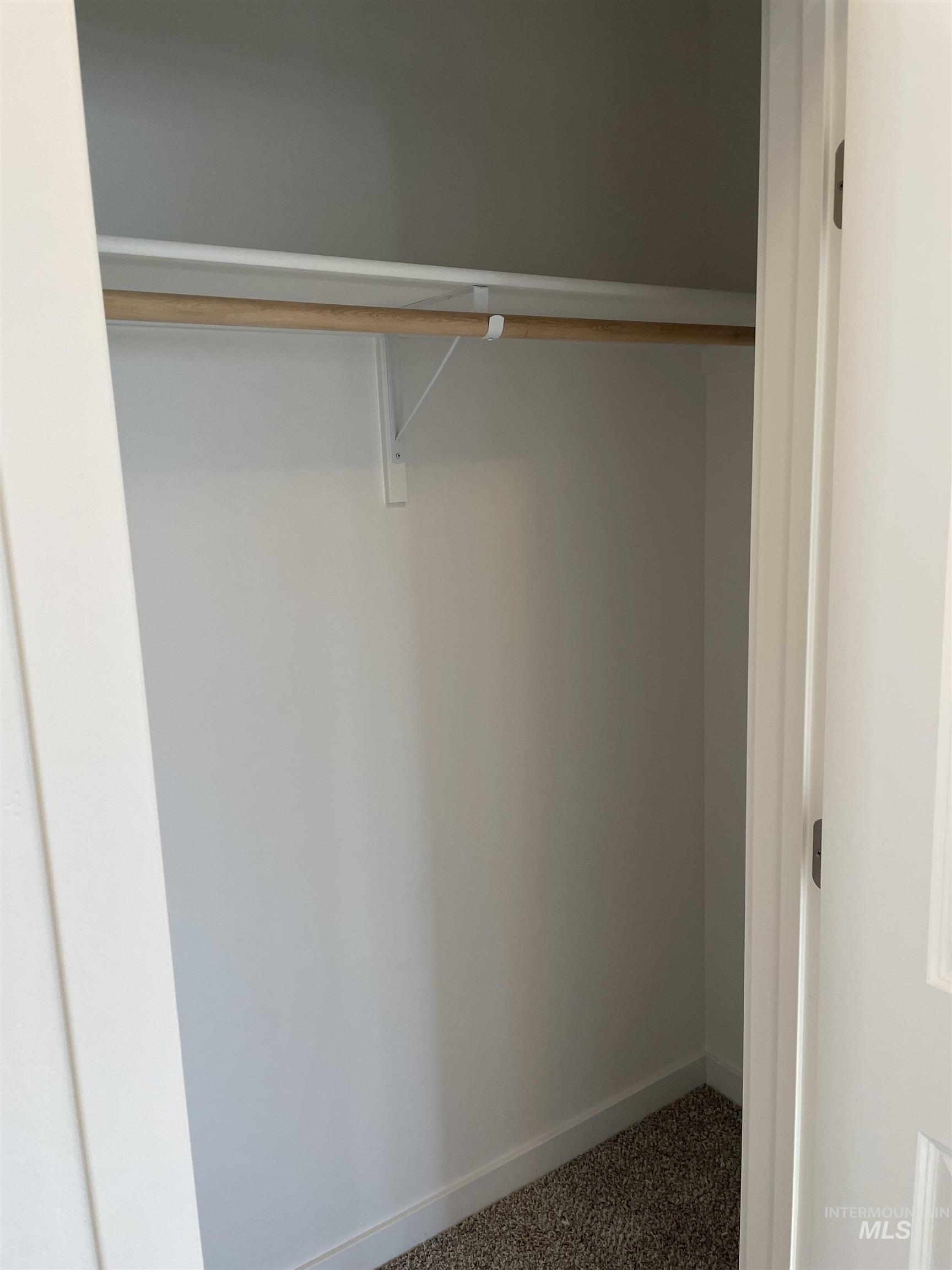 2015 Lowline Ave, Twin Falls, Idaho 83301, 3 Bedrooms, 2 Bathrooms, Residential For Sale, Price $379,900,MLS 98965879