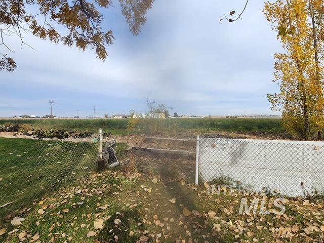 1220 N 4th St., Trlr 58, Parma, Idaho 83660, 2 Bedrooms, 2 Bathrooms, Residential For Sale, Price $67,000,MLS 98965886