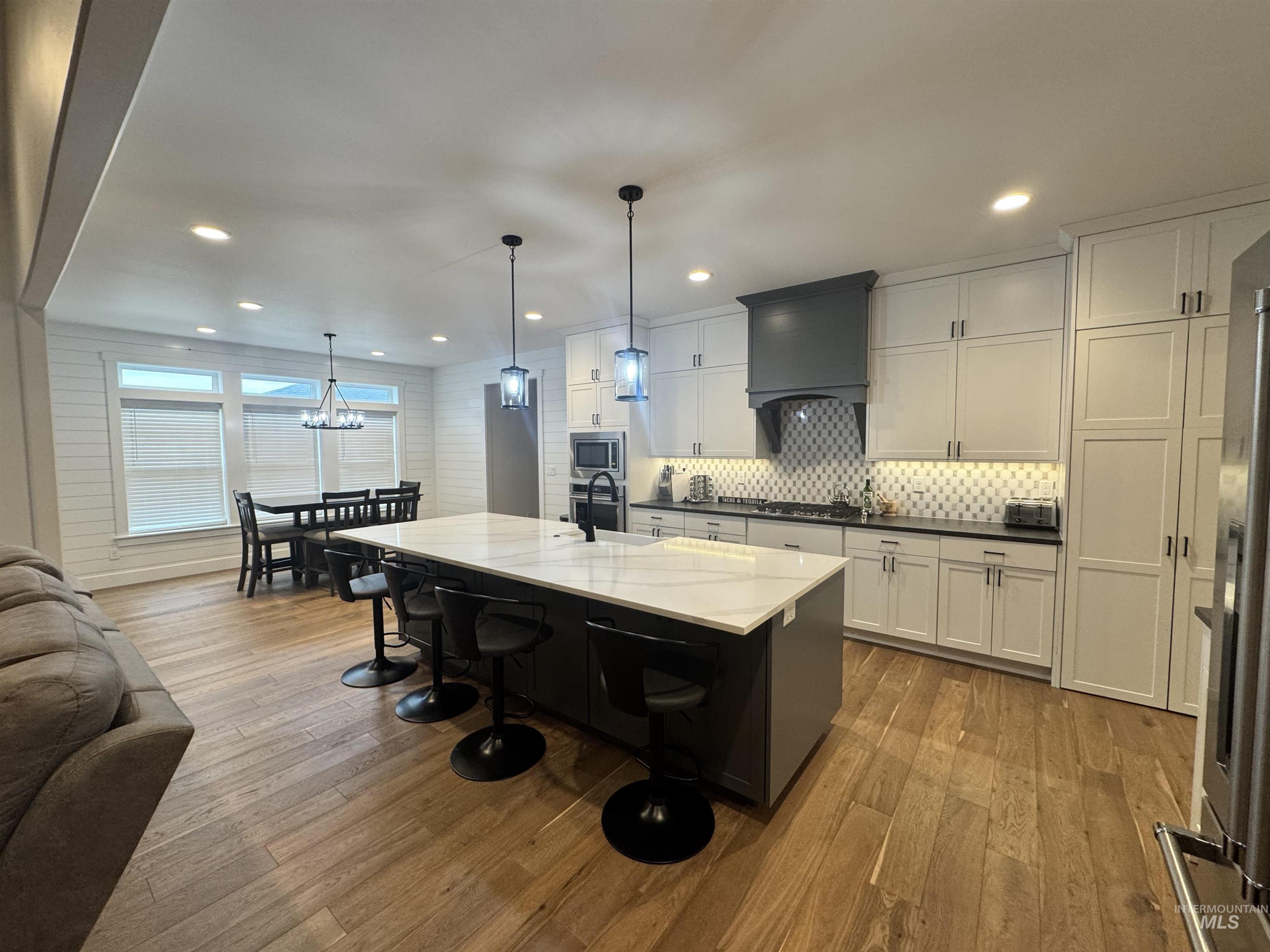 2960 Evening Sun Drive, Twin Falls, Idaho 83301, 5 Bedrooms, 3 Bathrooms, Residential For Sale, Price $769,900, 98965890