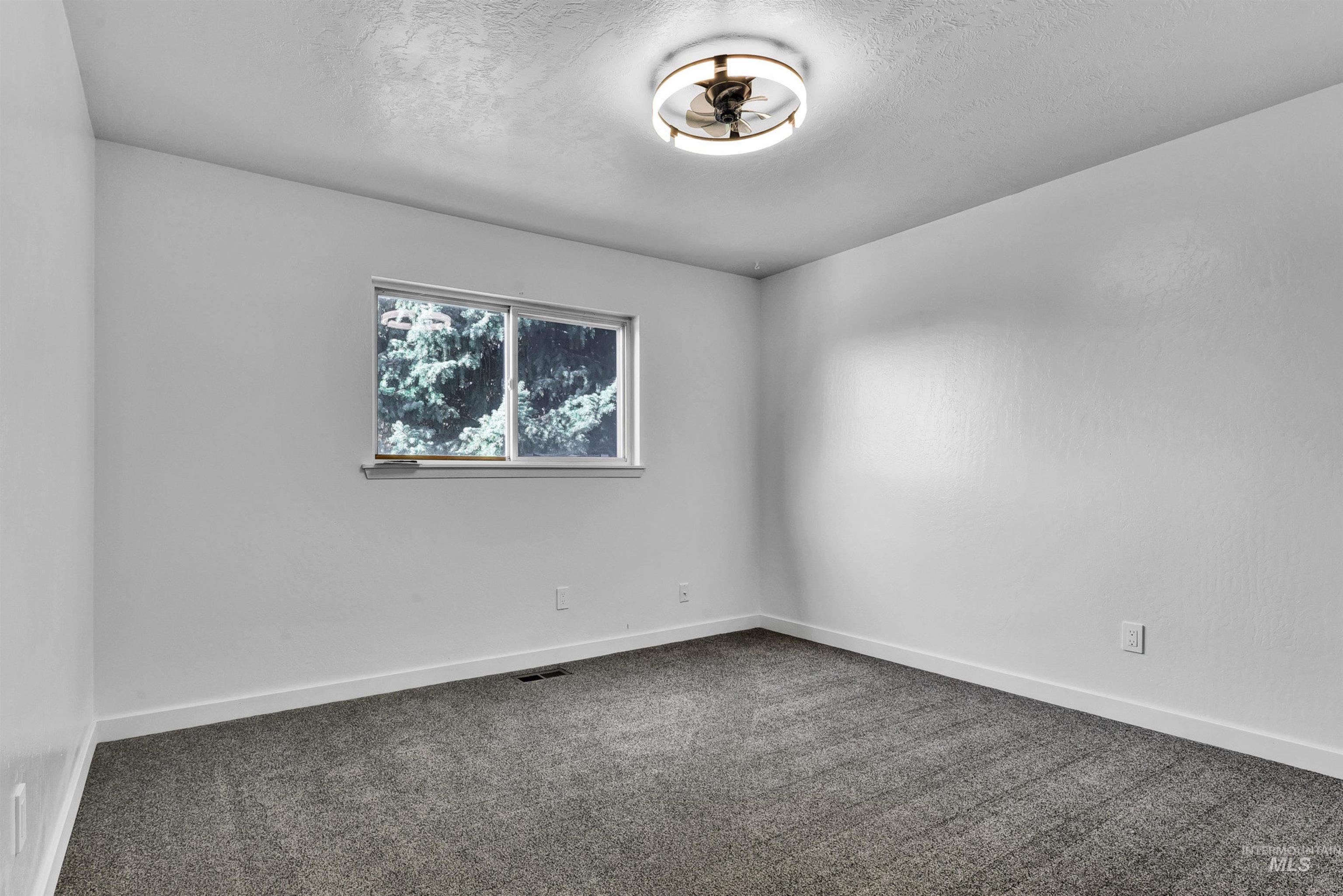 7446 S Glenridge View Drive, Boise, Idaho 83709-6834, 4 Bedrooms, 2 Bathrooms, Residential For Sale, Price $725,000,MLS 98965893