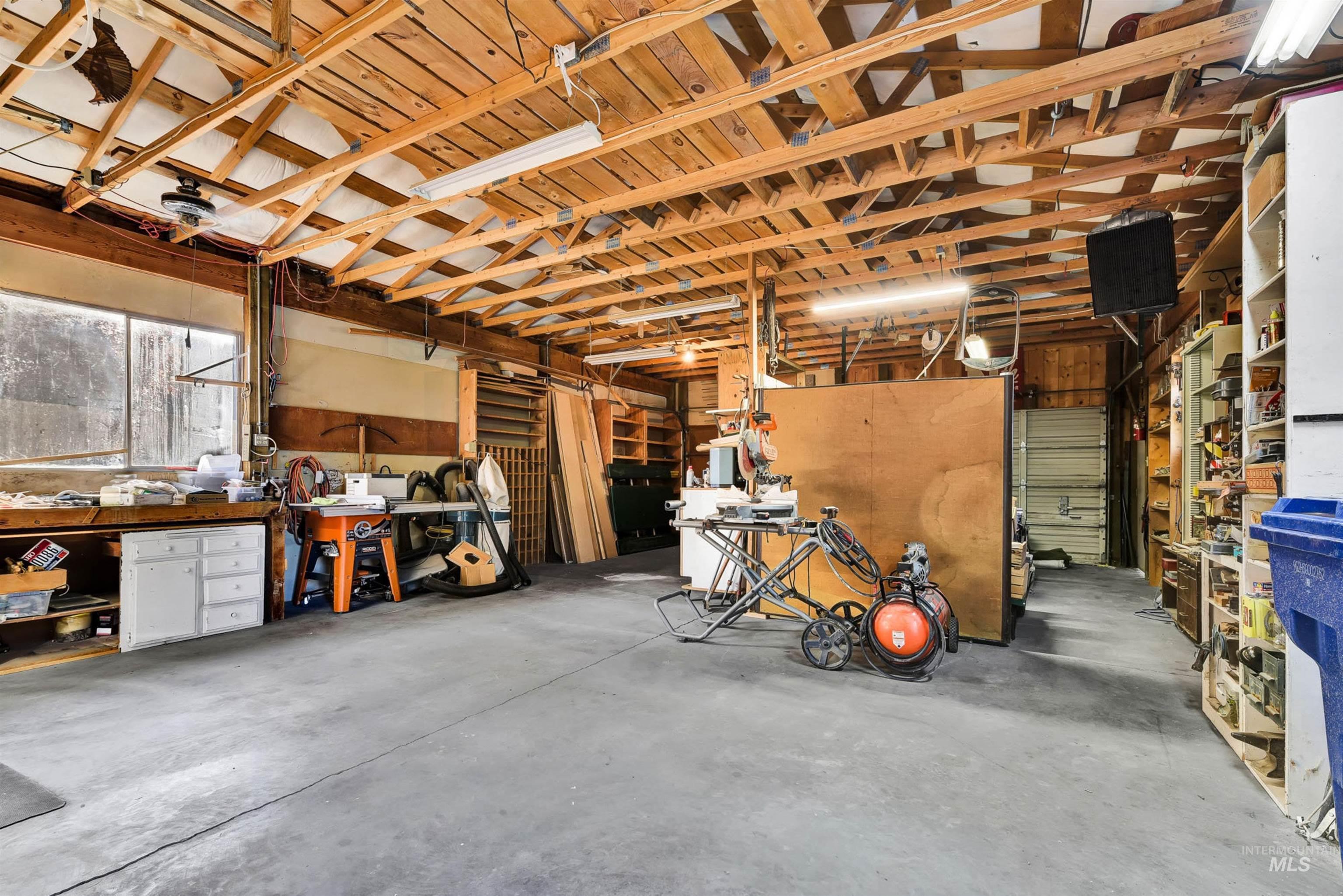 7446 S Glenridge View Drive, Boise, Idaho 83709-6834, 4 Bedrooms, 2 Bathrooms, Residential For Sale, Price $725,000,MLS 98965893