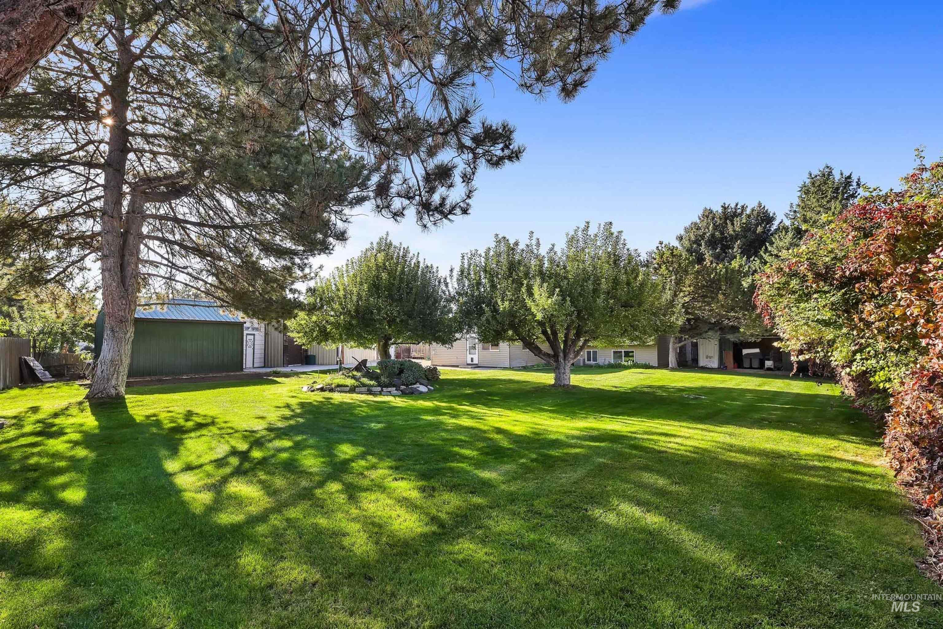 7446 S Glenridge View Drive, Boise, Idaho 83709-6834, 4 Bedrooms, 2 Bathrooms, Residential For Sale, Price $725,000,MLS 98965893