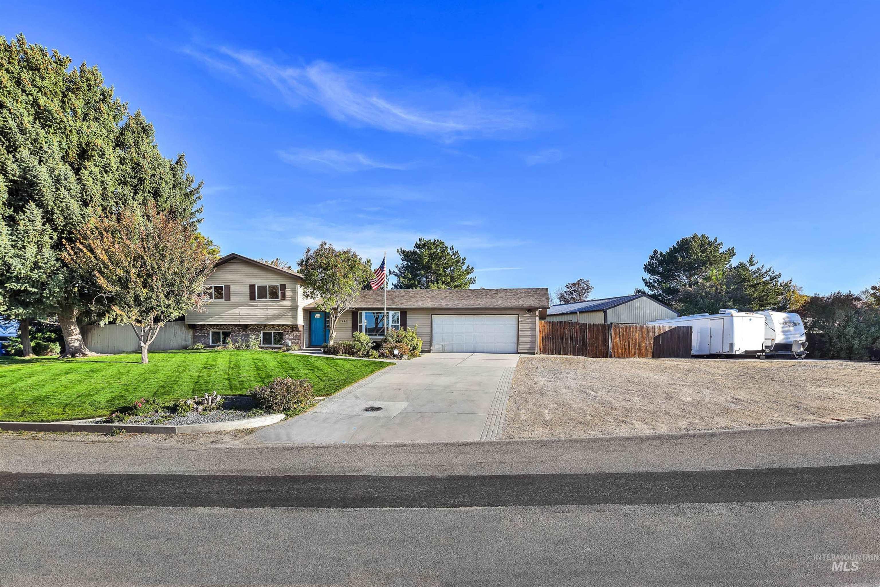 7446 S Glenridge View Drive, Boise, Idaho 83709-6834, 4 Bedrooms, 2 Bathrooms, Residential For Sale, Price $725,000,MLS 98965893