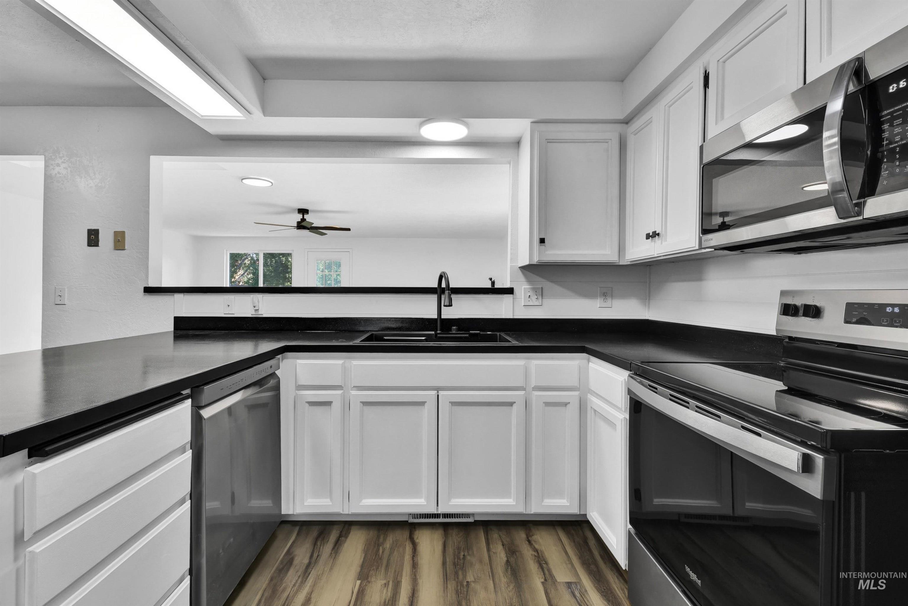 7446 S Glenridge View Drive, Boise, Idaho 83709-6834, 4 Bedrooms, 2 Bathrooms, Residential For Sale, Price $725,000,MLS 98965893