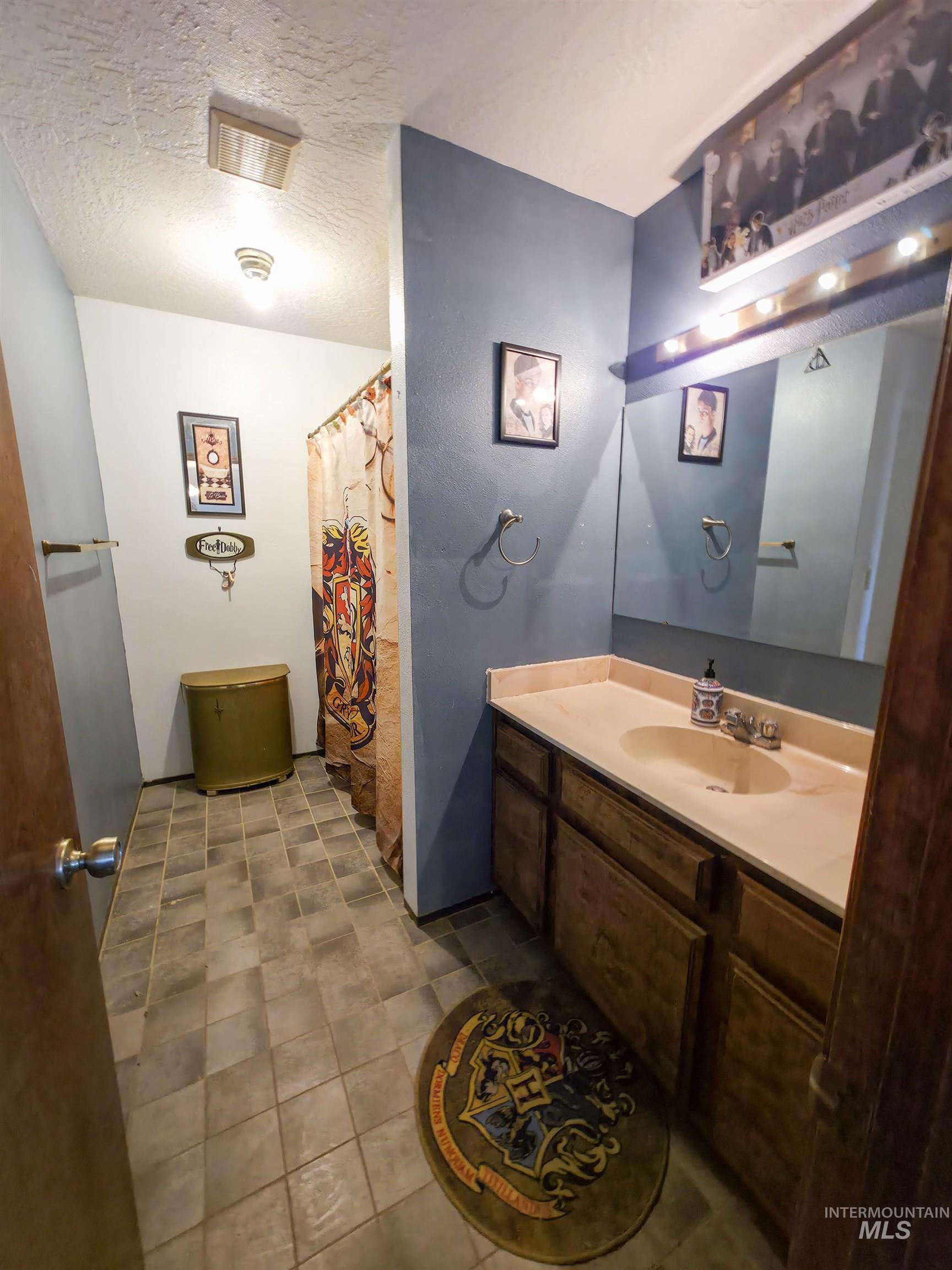 2796 Burton Ln, Cambridge, Idaho 83610, 4 Bedrooms, 2 Bathrooms, Residential For Sale, Price $470,000, 98965895