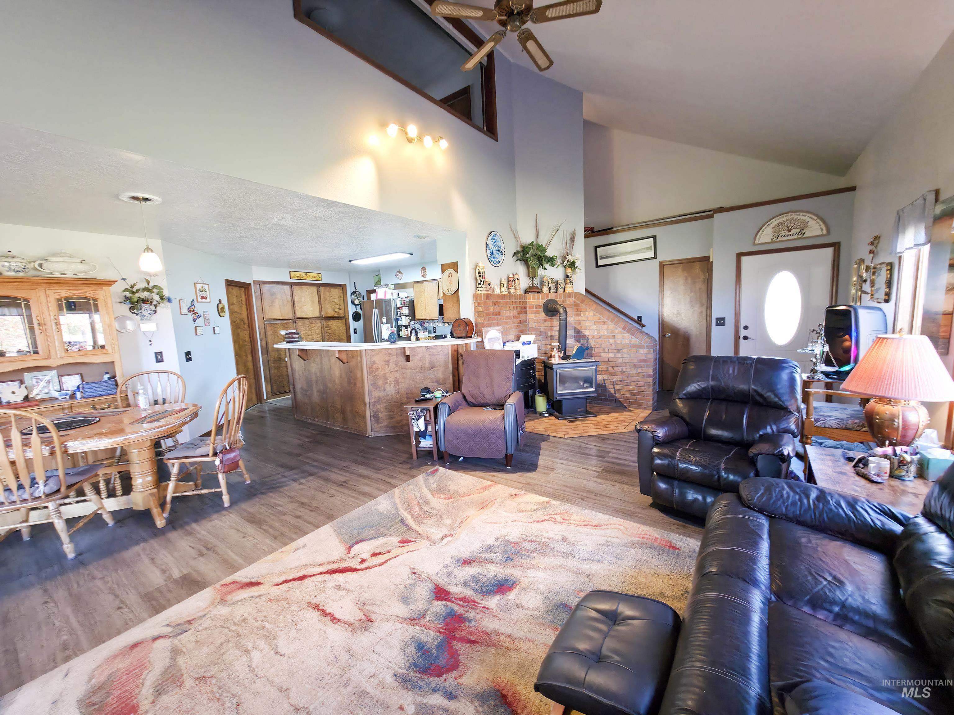 2796 Burton Ln, Cambridge, Idaho 83610, 4 Bedrooms, 2 Bathrooms, Residential For Sale, Price $470,000, 98965895
