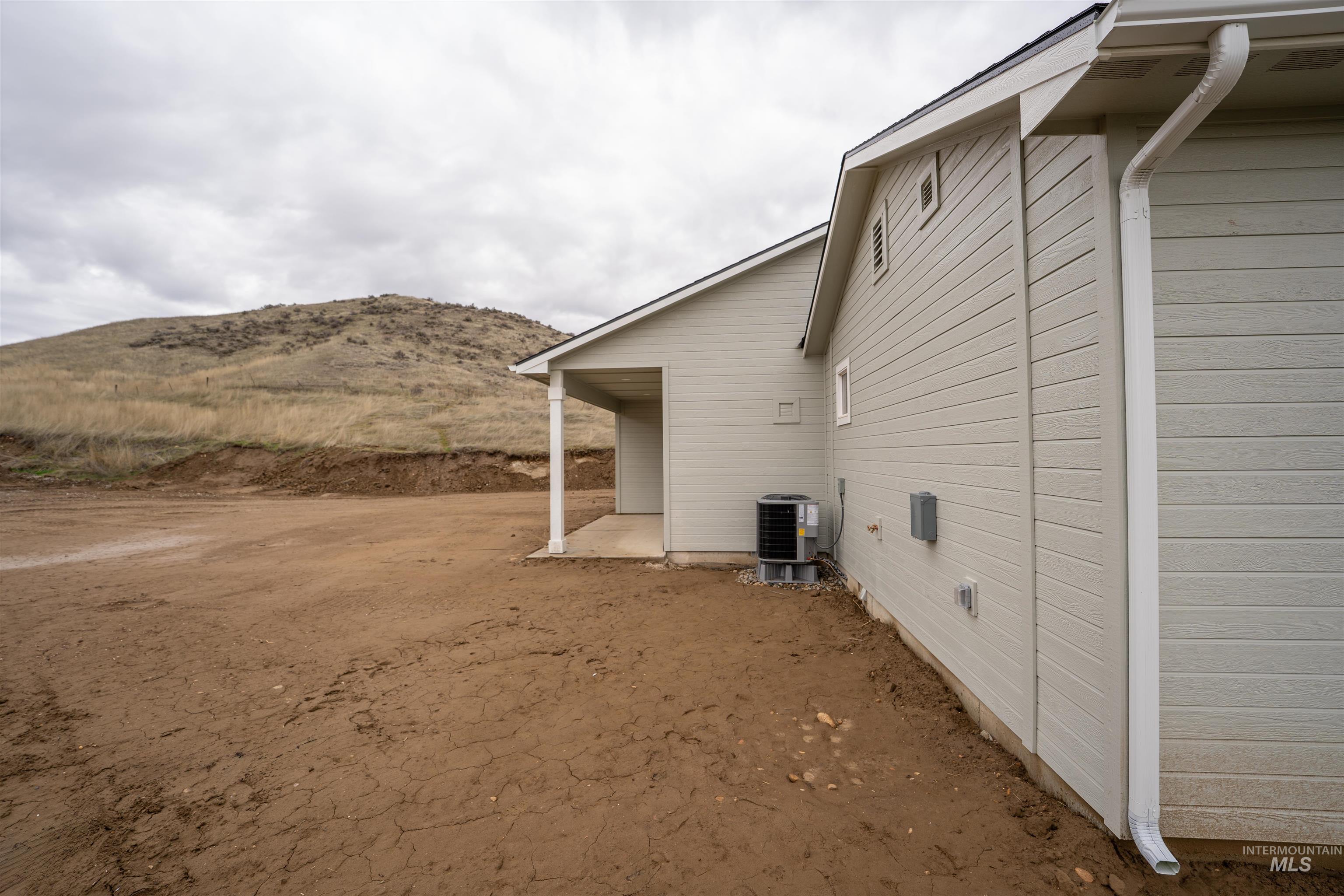 2198 Highway 52, Payette, Idaho 83661, 3 Bedrooms, 2 Bathrooms, Residential For Sale, Price $479,900,MLS 98965902