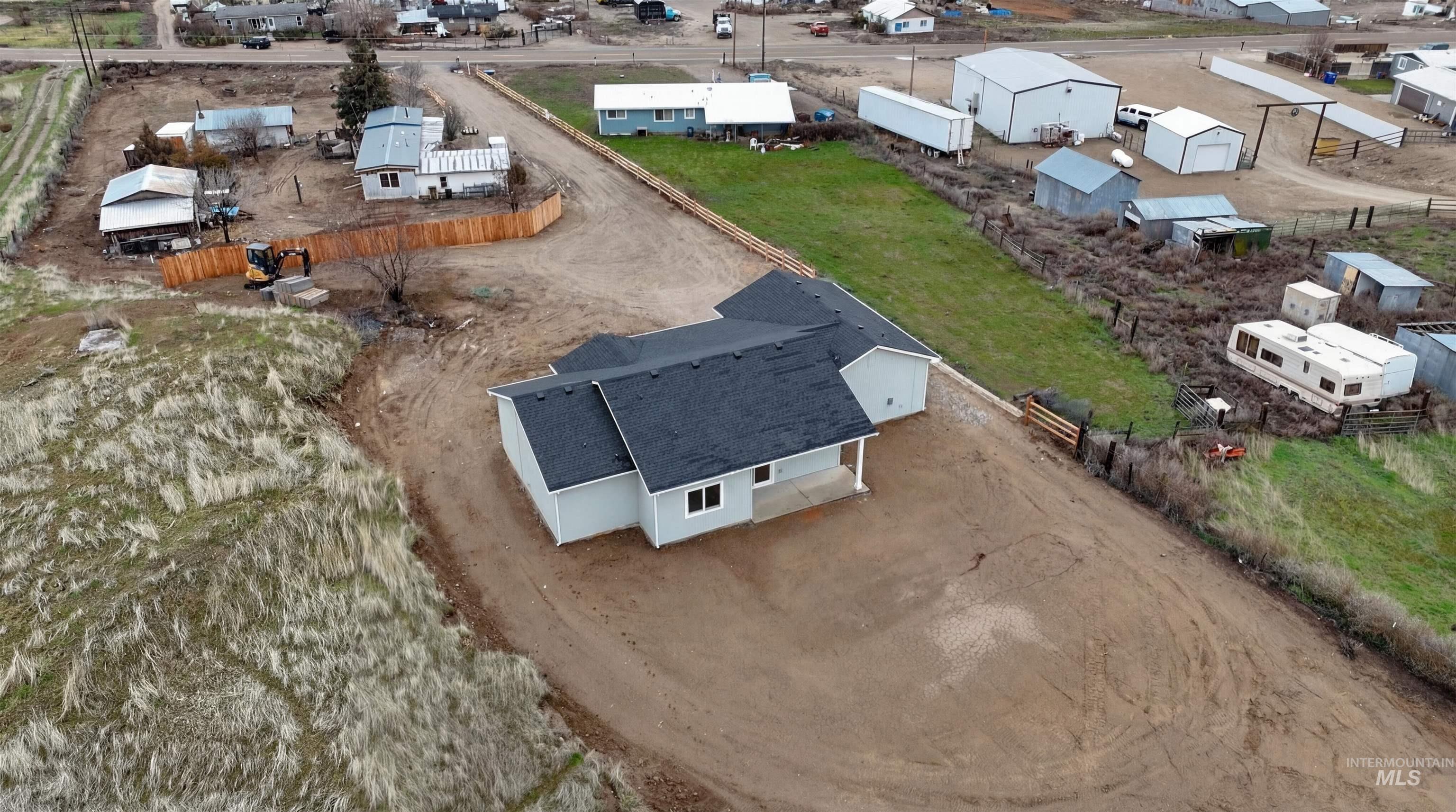 2198 Highway 52, Payette, Idaho 83661, 3 Bedrooms, 2 Bathrooms, Residential For Sale, Price $479,900,MLS 98965902