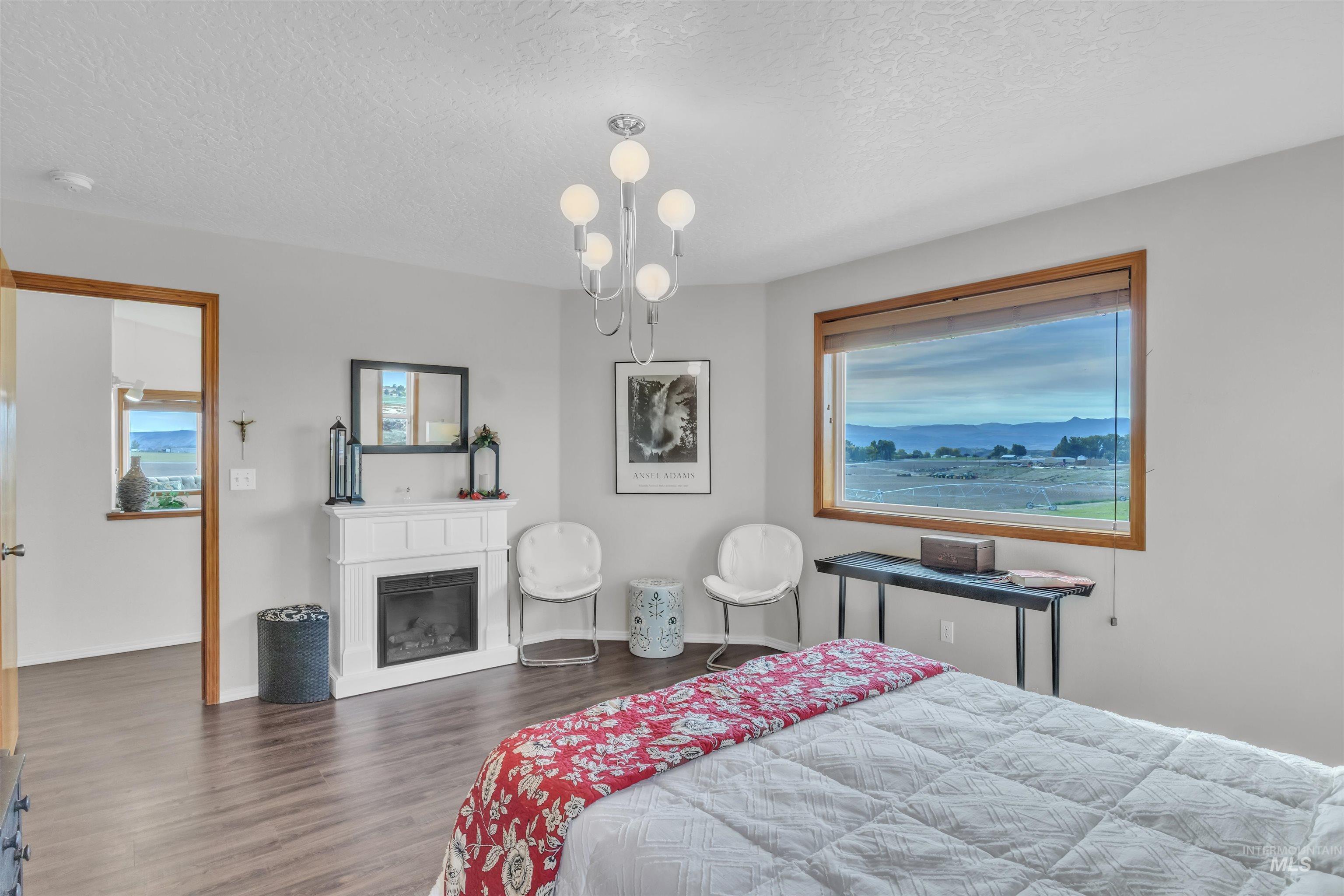 1979 S Can Ada Road, Melba, Idaho 83641-5263, 3 Bedrooms, 2 Bathrooms, Residential For Sale, Price $599,000,MLS 98965904