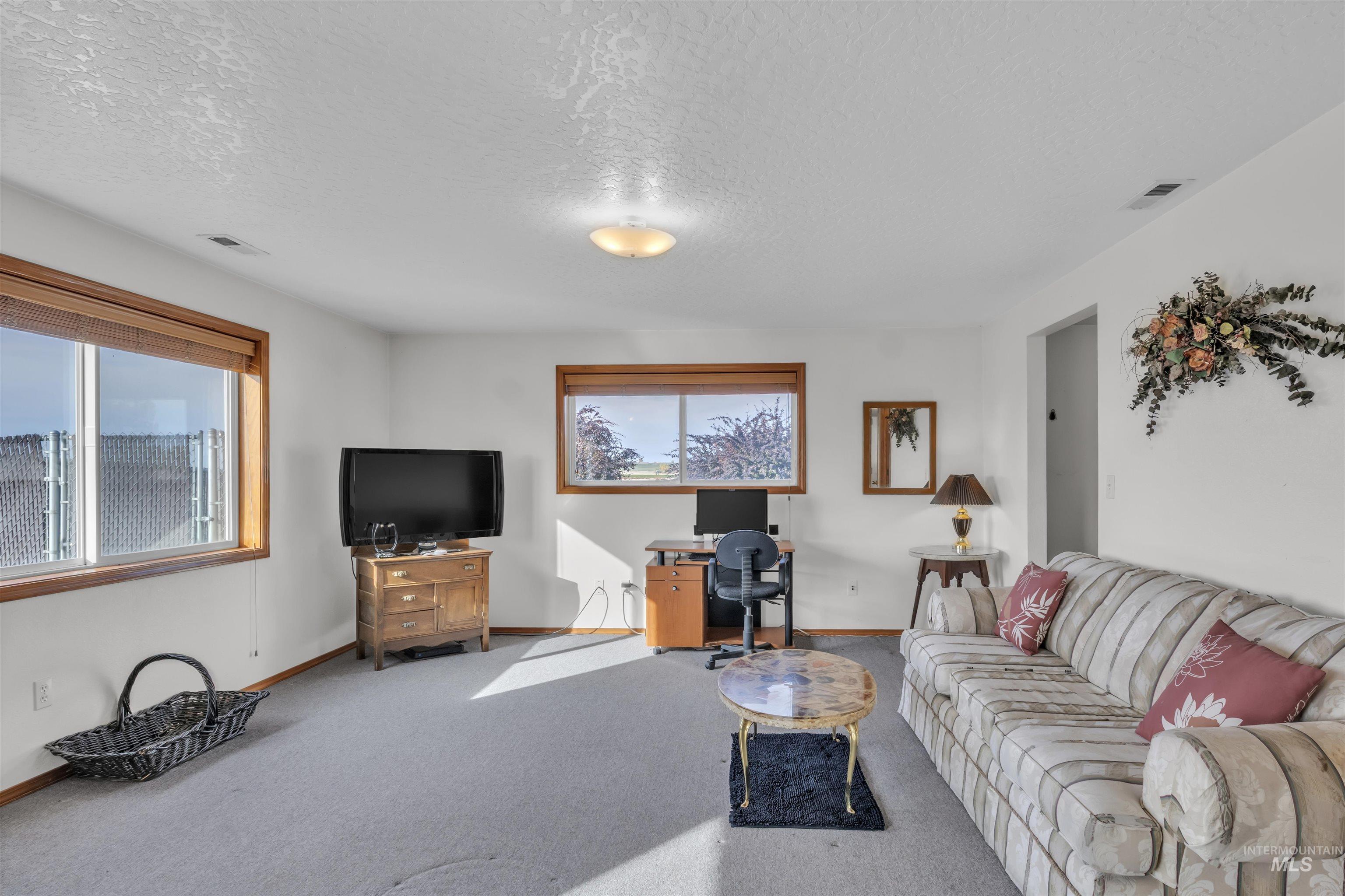 1979 S Can Ada Road, Melba, Idaho 83641-5263, 3 Bedrooms, 2 Bathrooms, Residential For Sale, Price $599,000,MLS 98965904