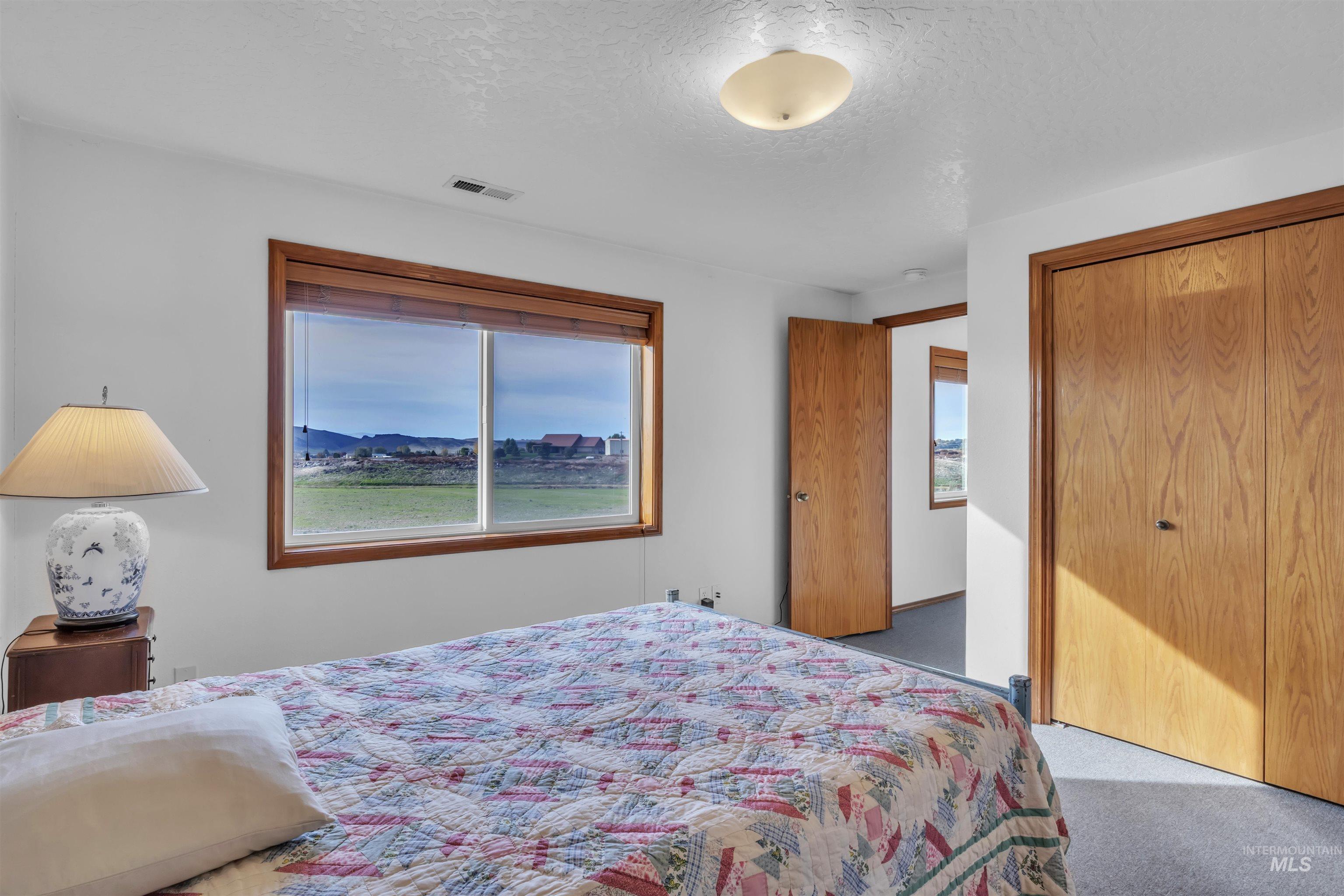 1979 S Can Ada Road, Melba, Idaho 83641-5263, 3 Bedrooms, 2 Bathrooms, Residential For Sale, Price $599,000,MLS 98965904