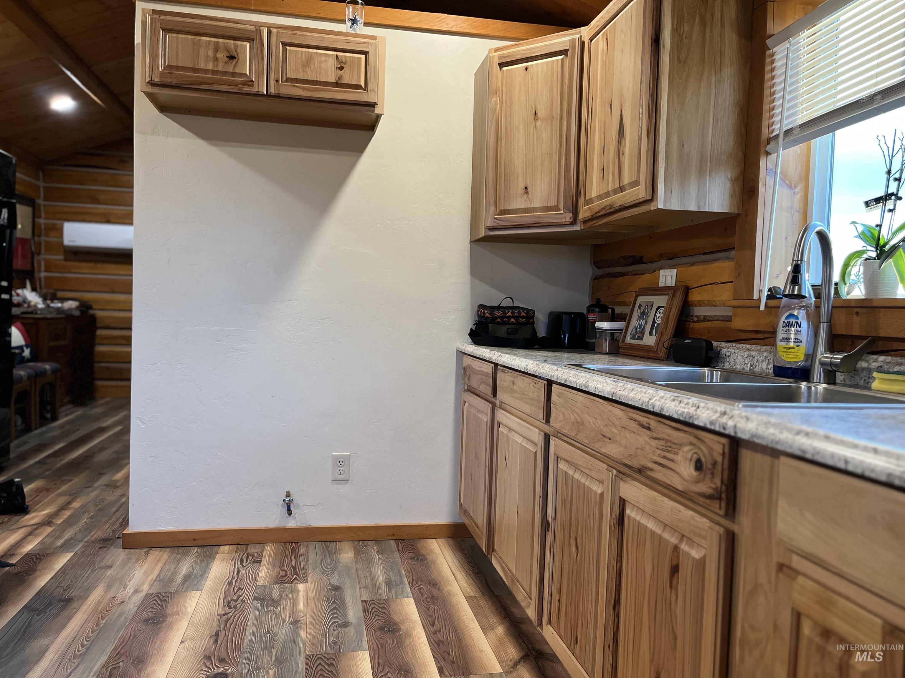 1215 E 800 N, Richfield, Idaho 83349, 1 Bedroom, 1 Bathroom, Residential For Sale, Price $255,000, 98965906