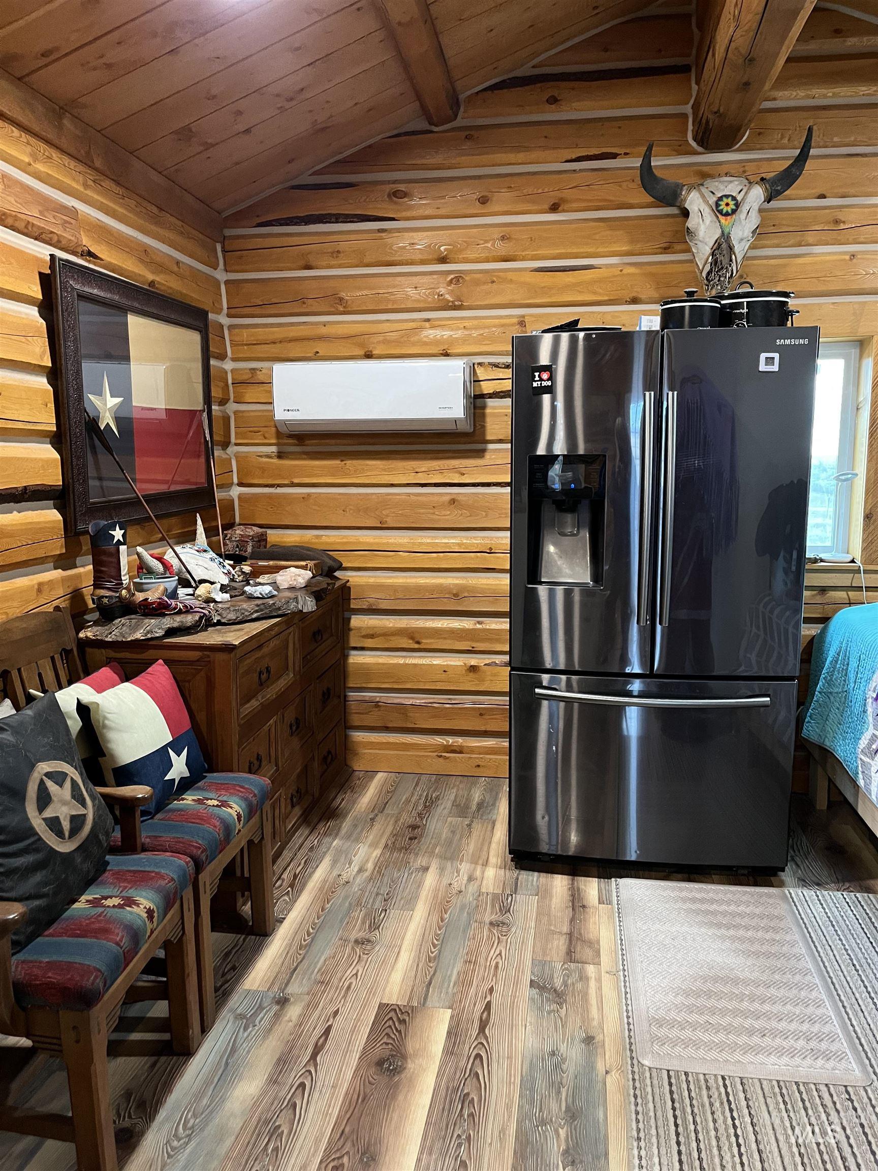 1215 E 800 N, Richfield, Idaho 83349, 1 Bedroom, 1 Bathroom, Residential For Sale, Price $255,000, 98965906
