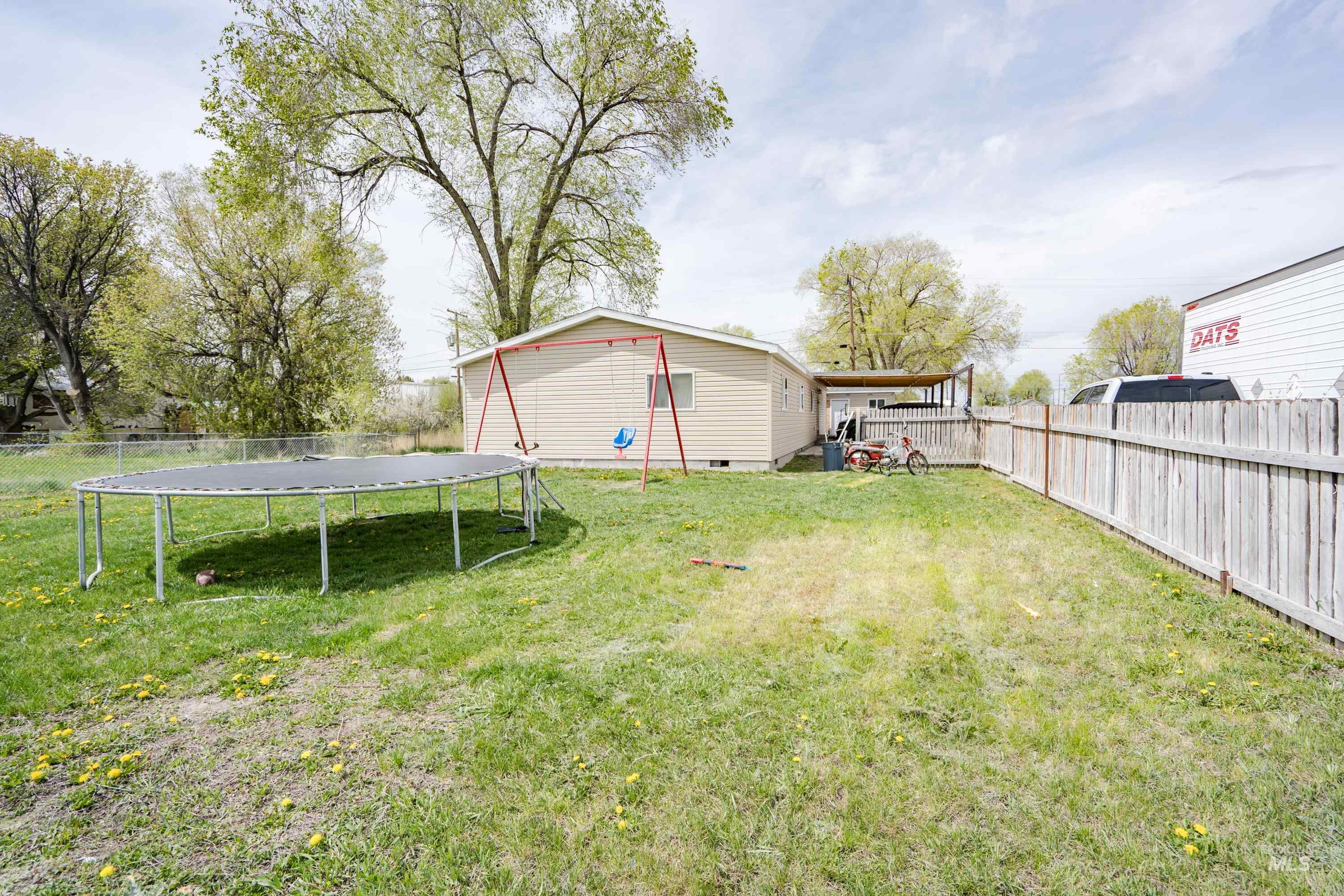 542 Normal Ave, Burley, Idaho 83318, 4 Bedrooms, 2 Bathrooms, Residential For Sale, Price $225,000,MLS 98965908