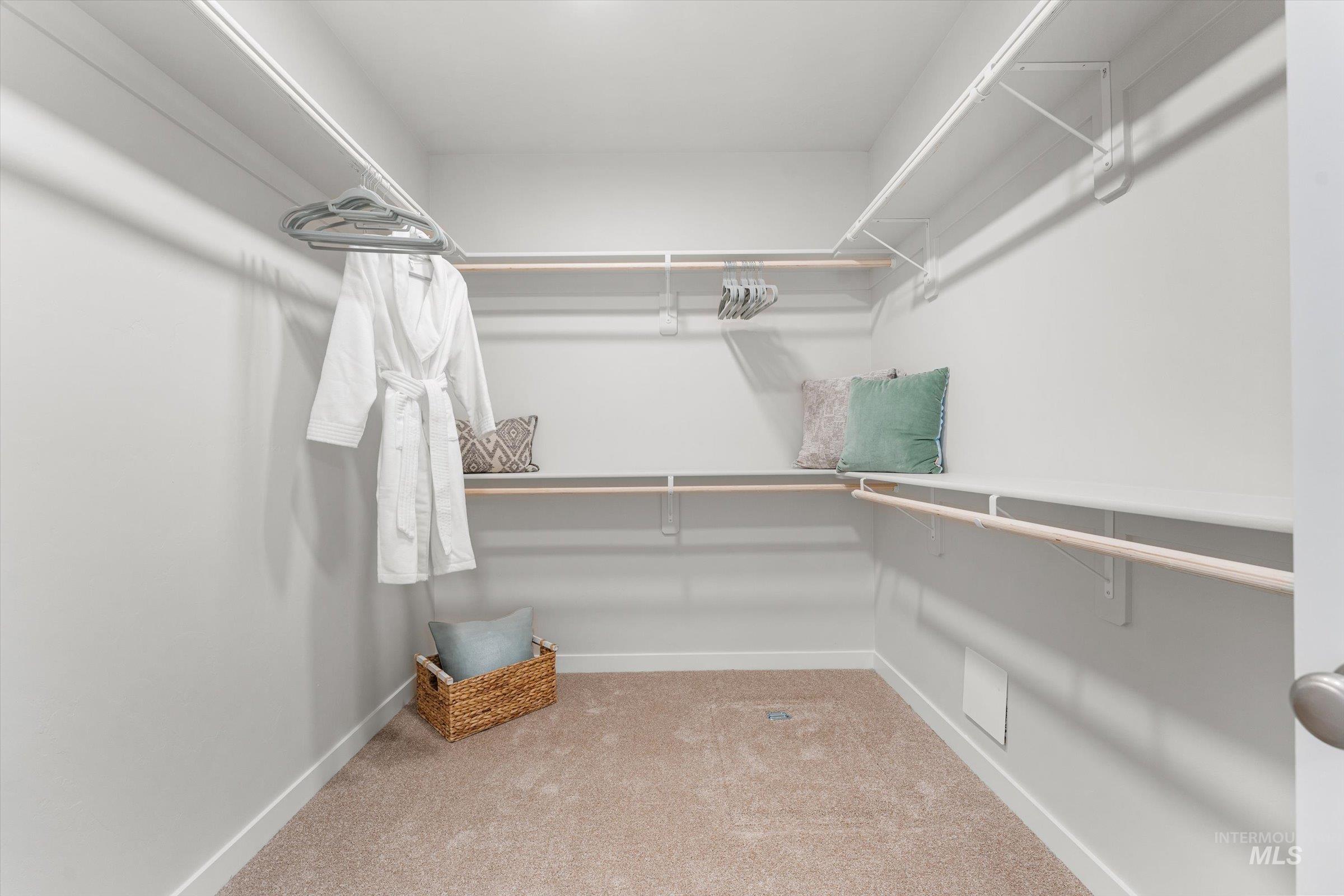 4285 S Oilseed Ave, Nampa, Idaho 83686, 4 Bedrooms, 2 Bathrooms, Residential For Sale, Price $478,990,MLS 98965912