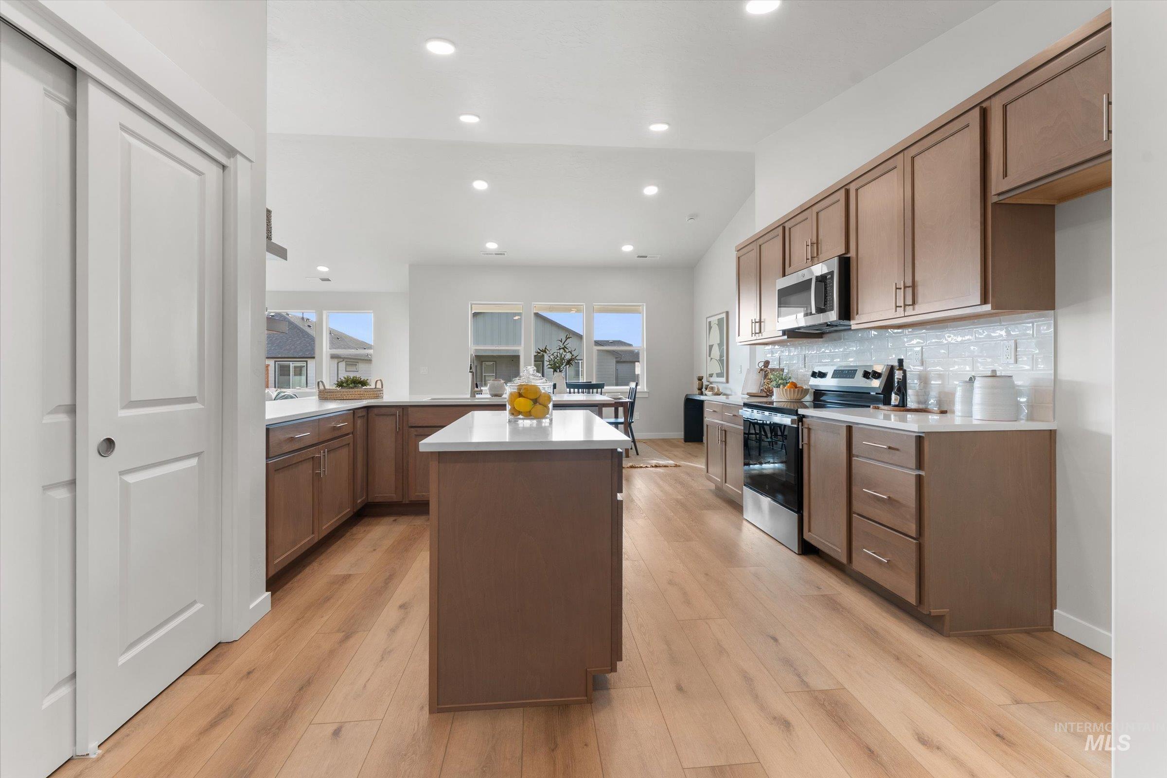 4285 S Oilseed Ave, Nampa, Idaho 83686, 4 Bedrooms, 2 Bathrooms, Residential For Sale, Price $478,990,MLS 98965912