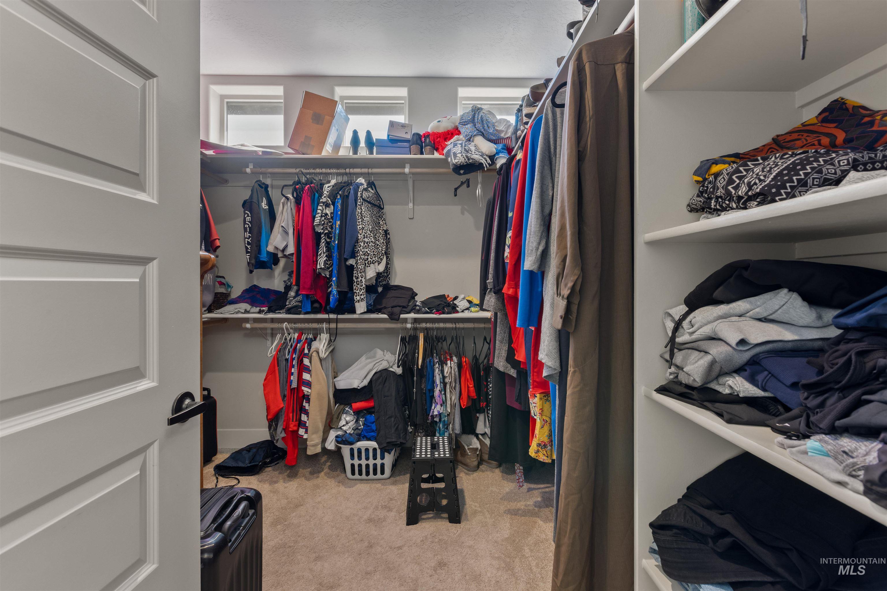 92 S Vandries Ave, Eagle, Idaho 83616, 4 Bedrooms, 2 Bathrooms, Residential For Sale, Price $649,900,MLS 98965919