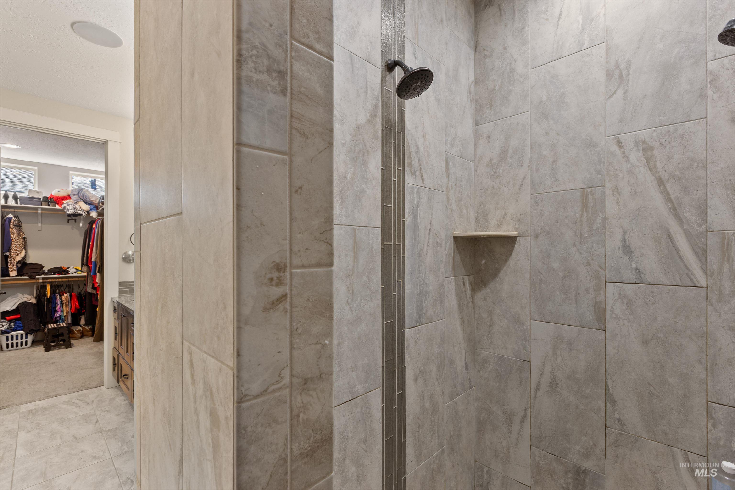 92 S Vandries Ave, Eagle, Idaho 83616, 4 Bedrooms, 2 Bathrooms, Residential For Sale, Price $649,900,MLS 98965919