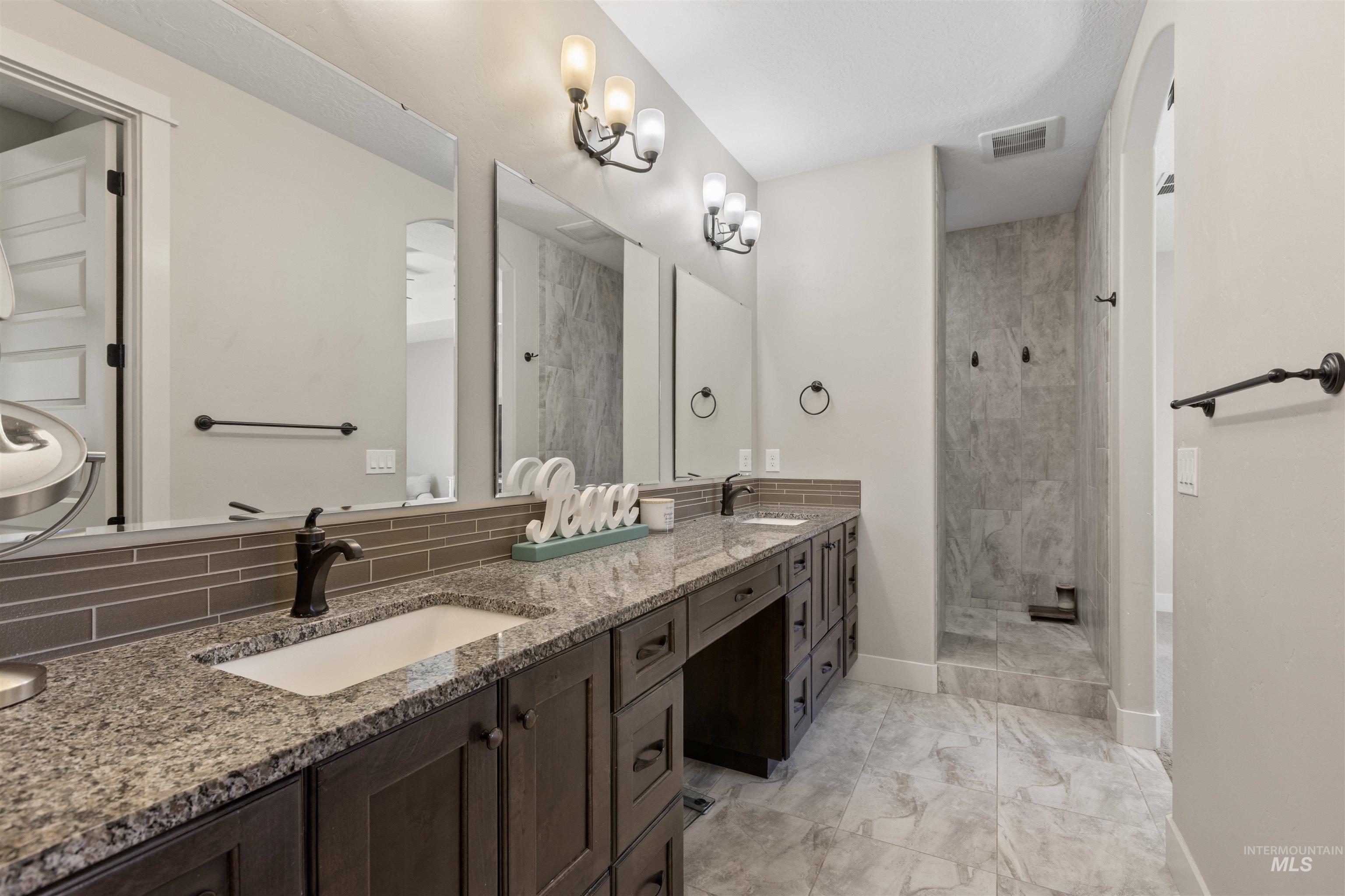 92 S Vandries Ave, Eagle, Idaho 83616, 4 Bedrooms, 2 Bathrooms, Residential For Sale, Price $649,900,MLS 98965919