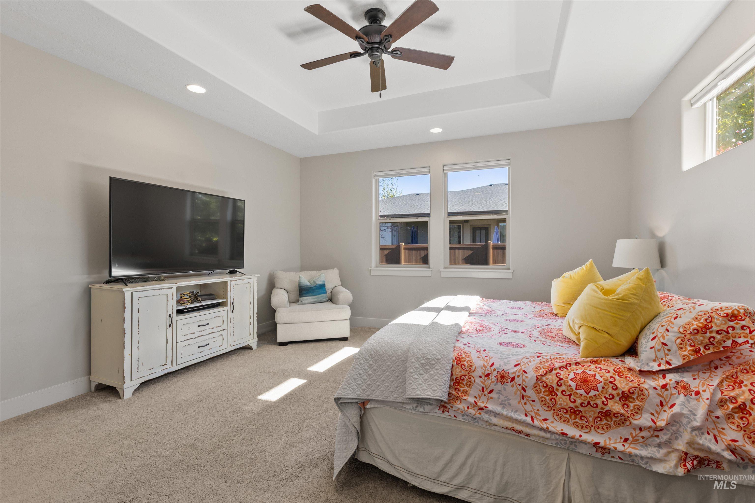 92 S Vandries Ave, Eagle, Idaho 83616, 4 Bedrooms, 2 Bathrooms, Residential For Sale, Price $649,900,MLS 98965919