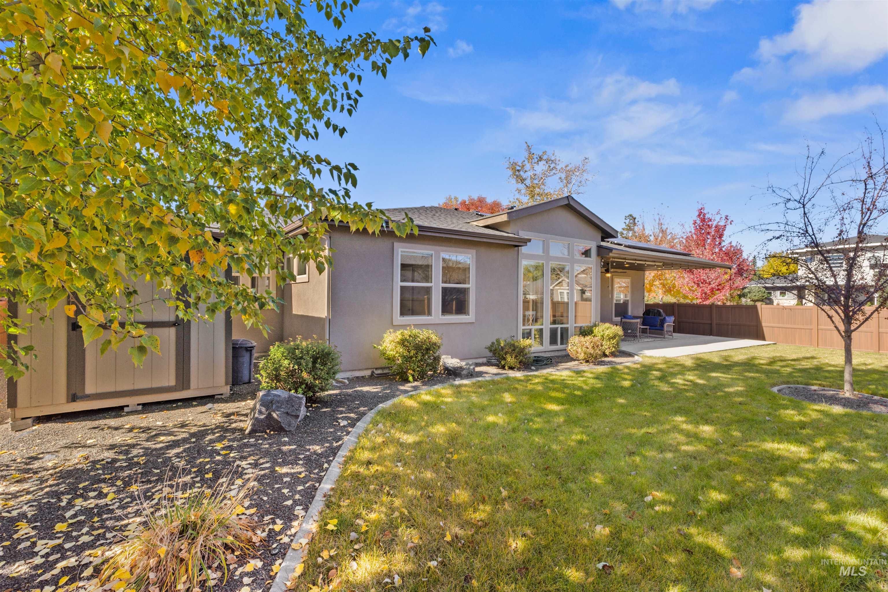 92 S Vandries Ave, Eagle, Idaho 83616, 4 Bedrooms, 2 Bathrooms, Residential For Sale, Price $649,900,MLS 98965919