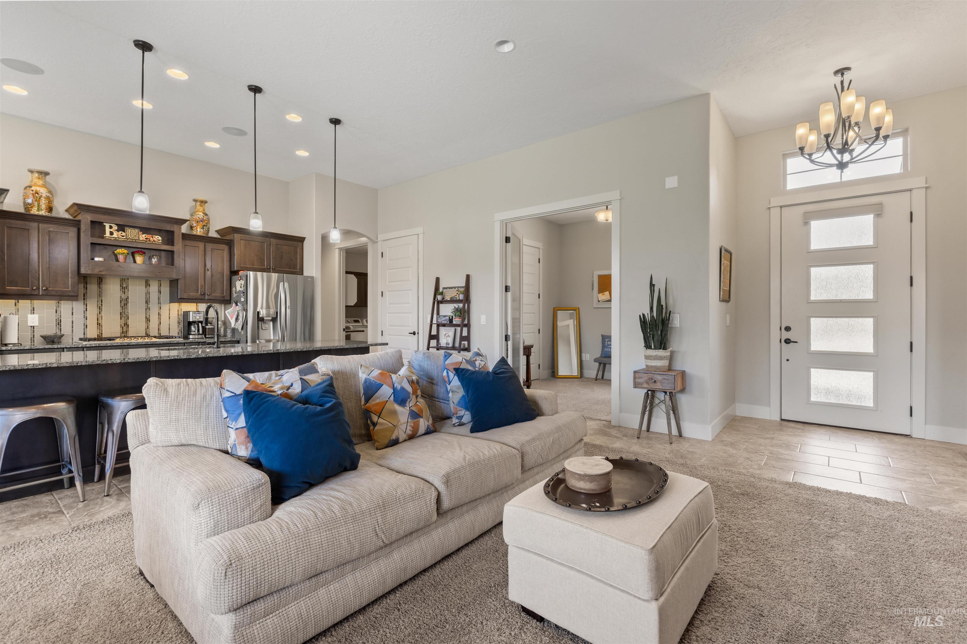 92 S Vandries Ave, Eagle, Idaho 83616, 4 Bedrooms, 2 Bathrooms, Residential For Sale, Price $649,900,MLS 98965919