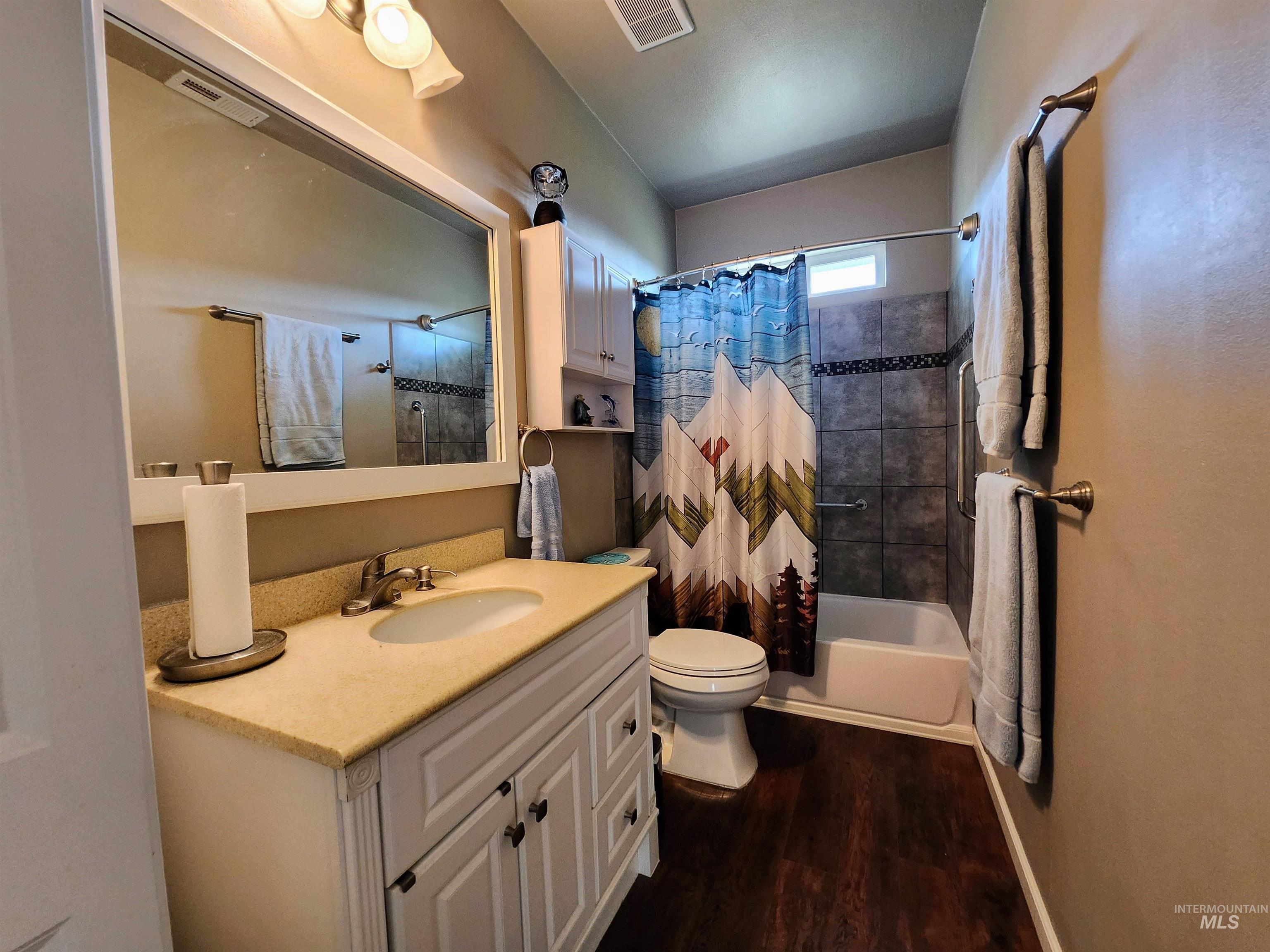 1076 Quartz Creek Rd, Harvard, Idaho 83834, 3 Bedrooms, 2 Bathrooms, Residential For Sale, Price $655,000,MLS 98965922