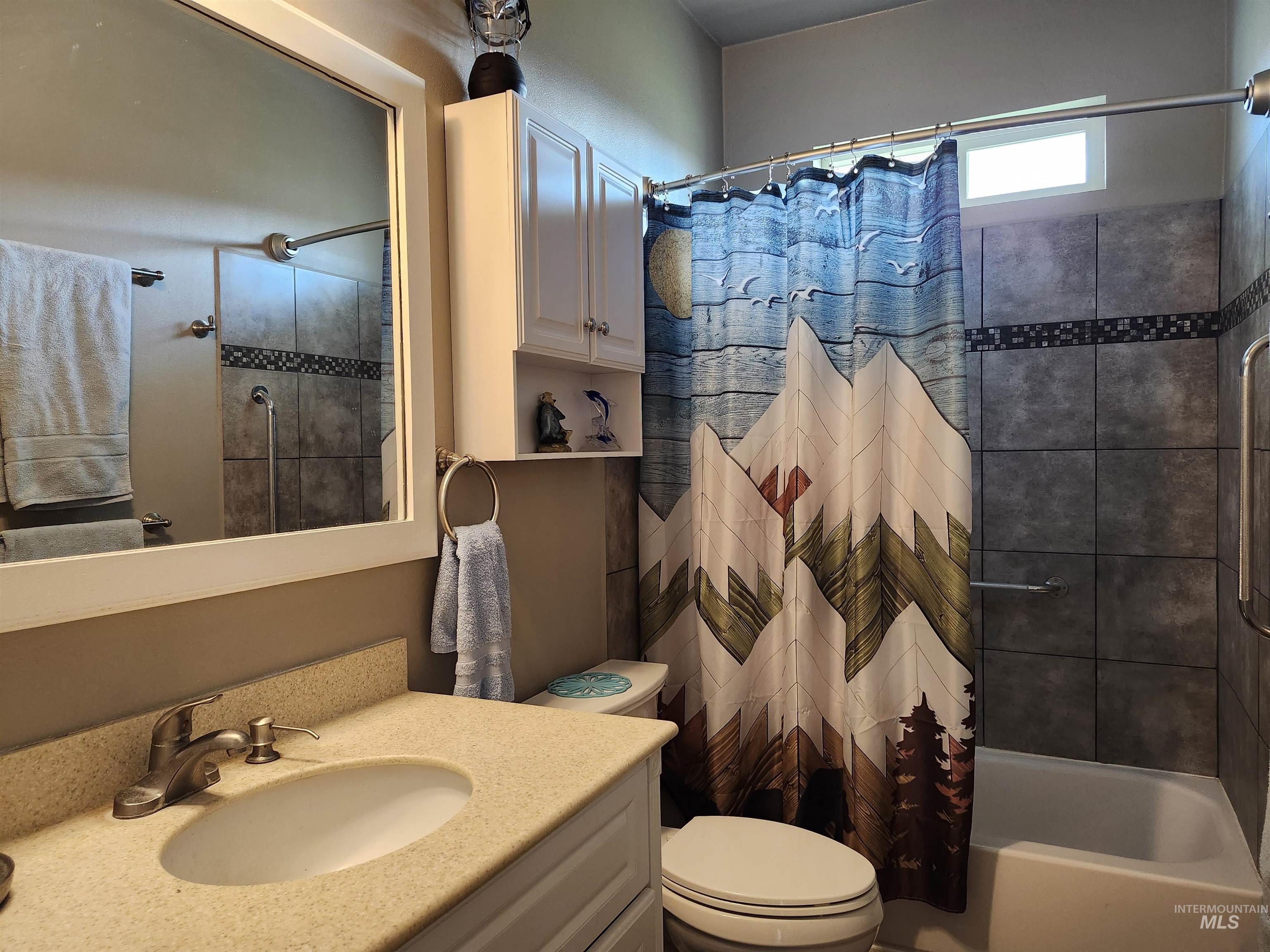 1076 Quartz Creek Rd, Harvard, Idaho 83834, 3 Bedrooms, 2 Bathrooms, Residential For Sale, Price $655,000,MLS 98965922